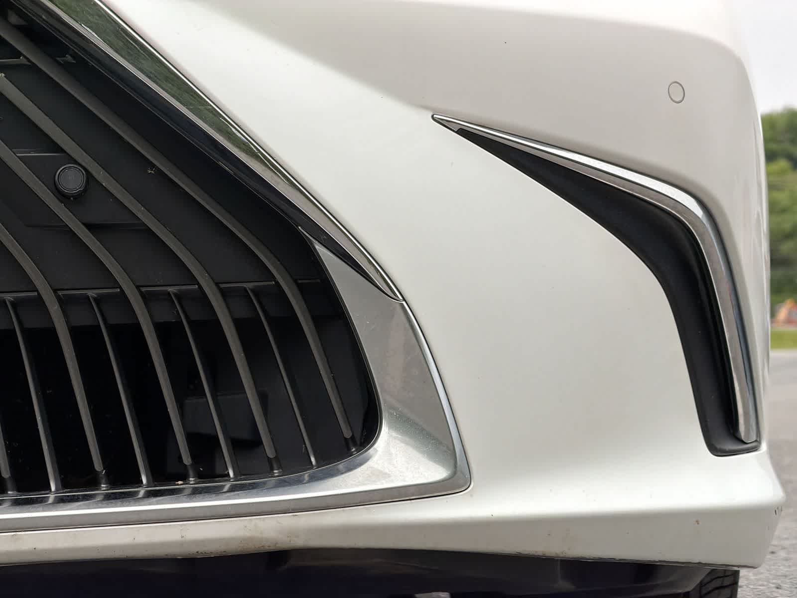 Thumbnail: 2021 Lexus ES - 11