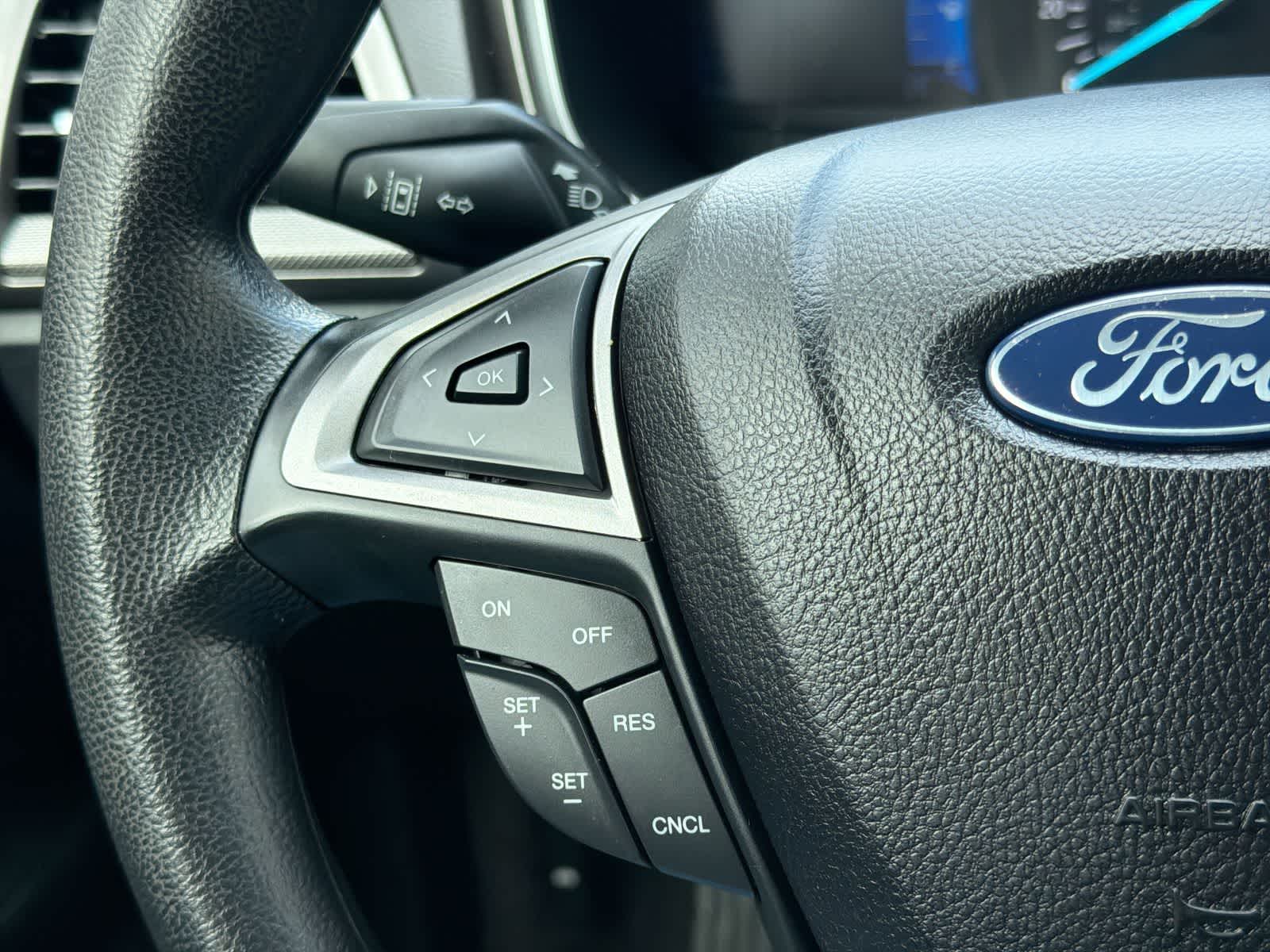 Thumbnail: 2020 Ford Fusion - 24