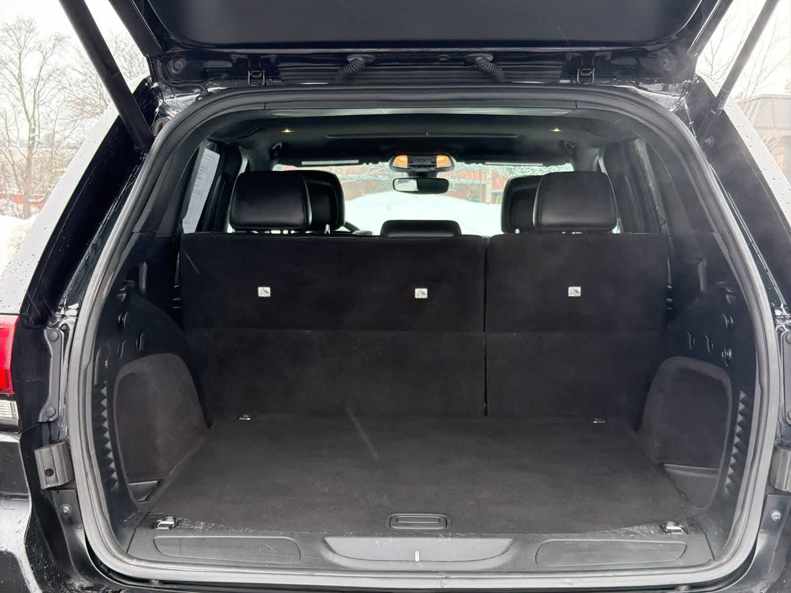 Thumbnail: 2017 Jeep Grand Cherokee - 35