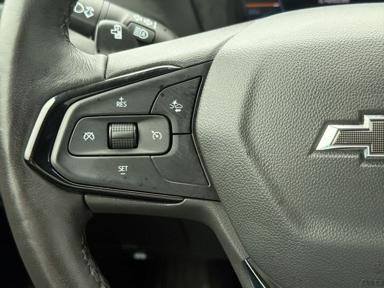 Thumbnail: 2023 Chevrolet Bolt EUV - 24