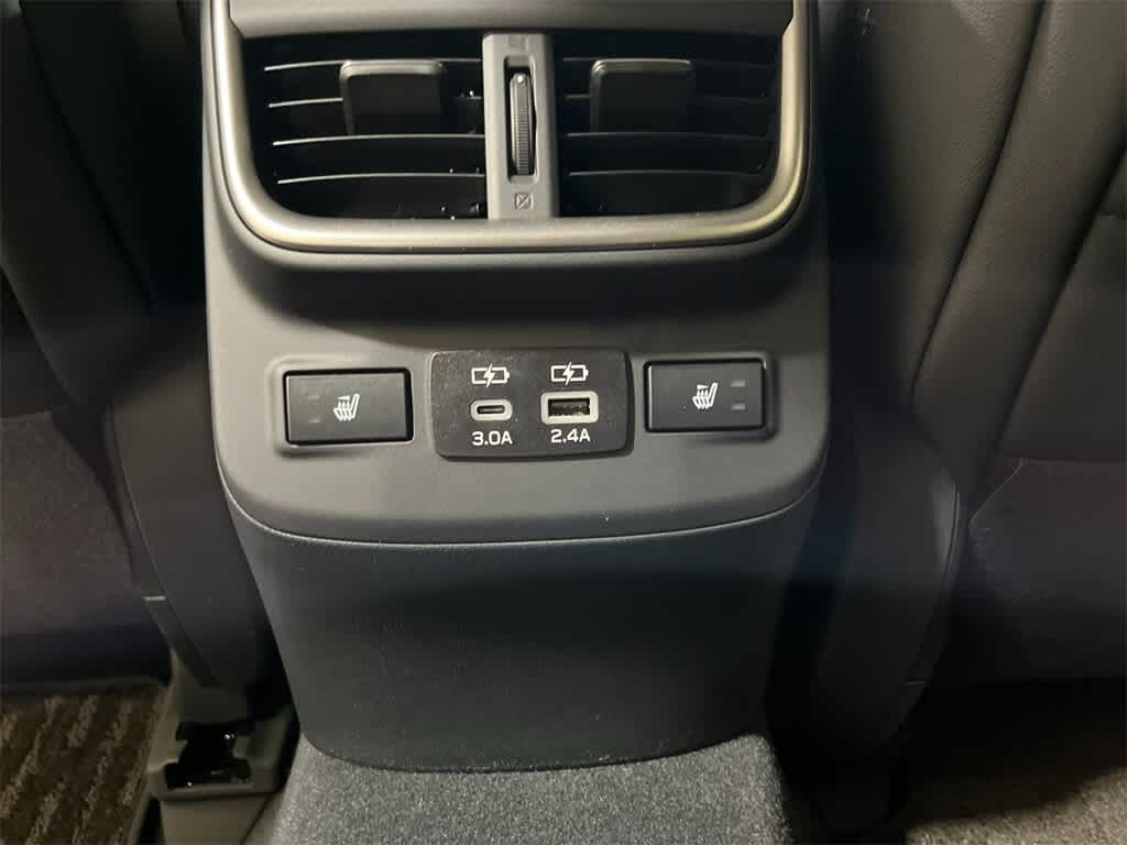 2025 Subaru Outback Limited 24