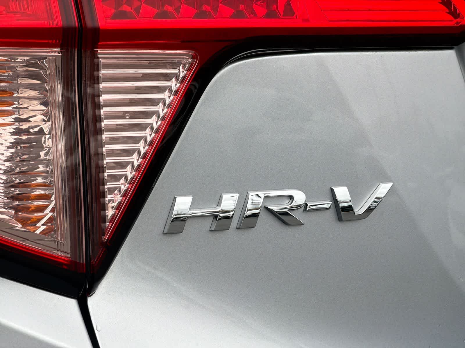Thumbnail: 2018 Honda HR-V - 13