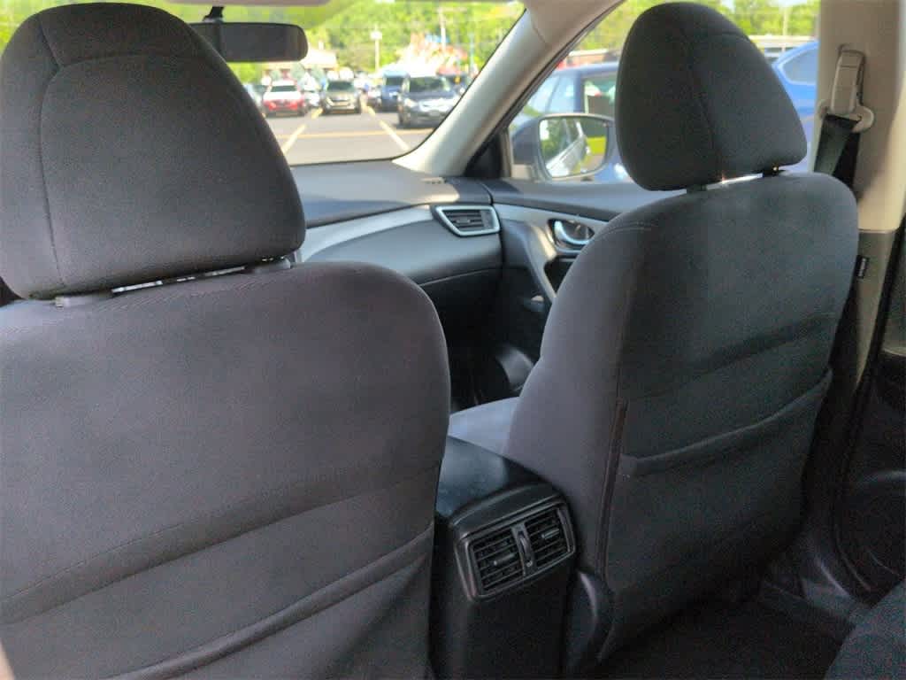 Thumbnail: 2016 Nissan Rogue - 19