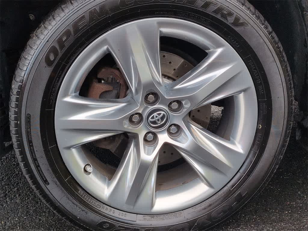 Thumbnail: 2016 Toyota Highlander - 14