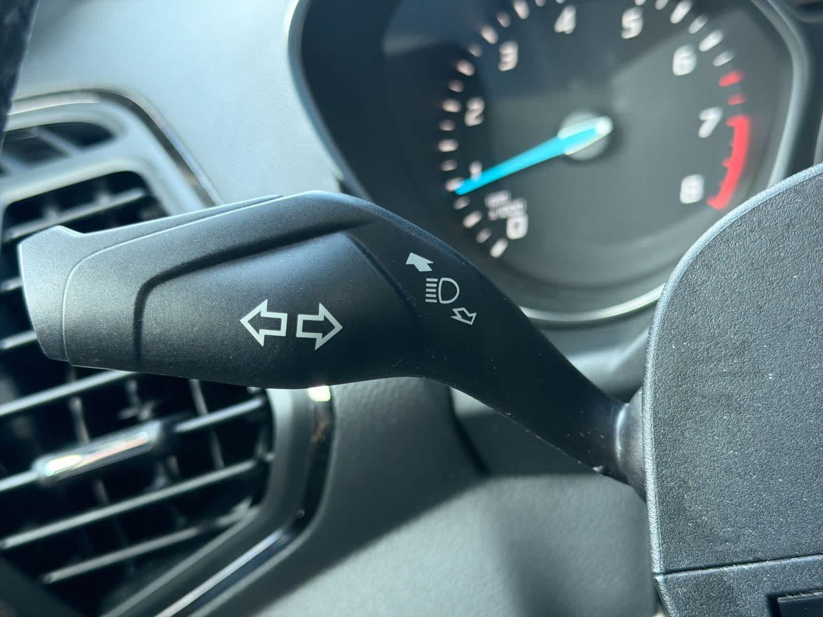 Thumbnail: 2016 Ford Escape - 29