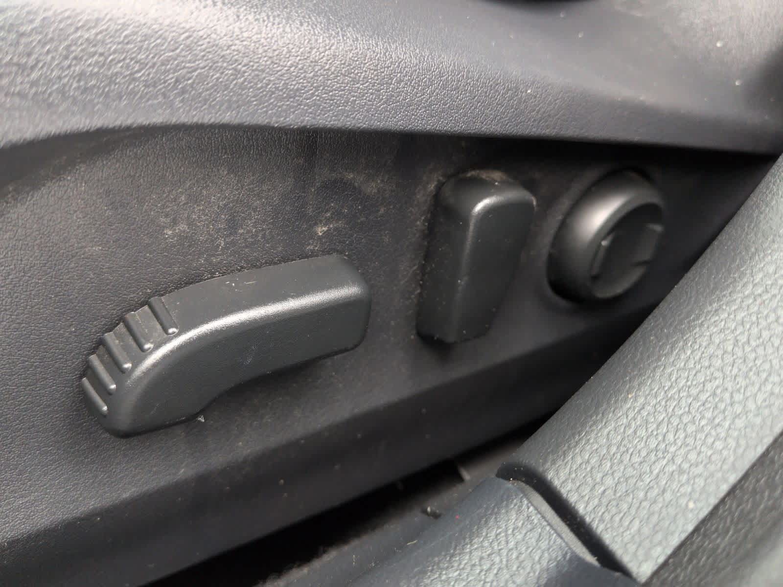 Thumbnail: 2022 Subaru Outback - 18