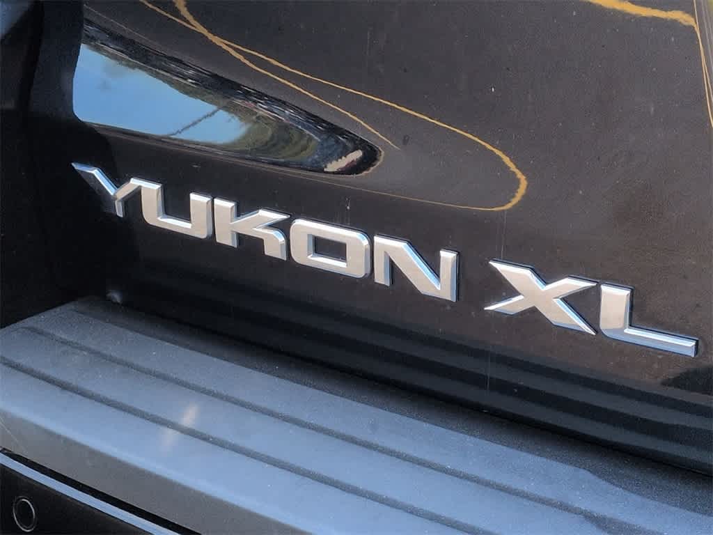 Thumbnail: 2019 GMC Yukon XL - 13