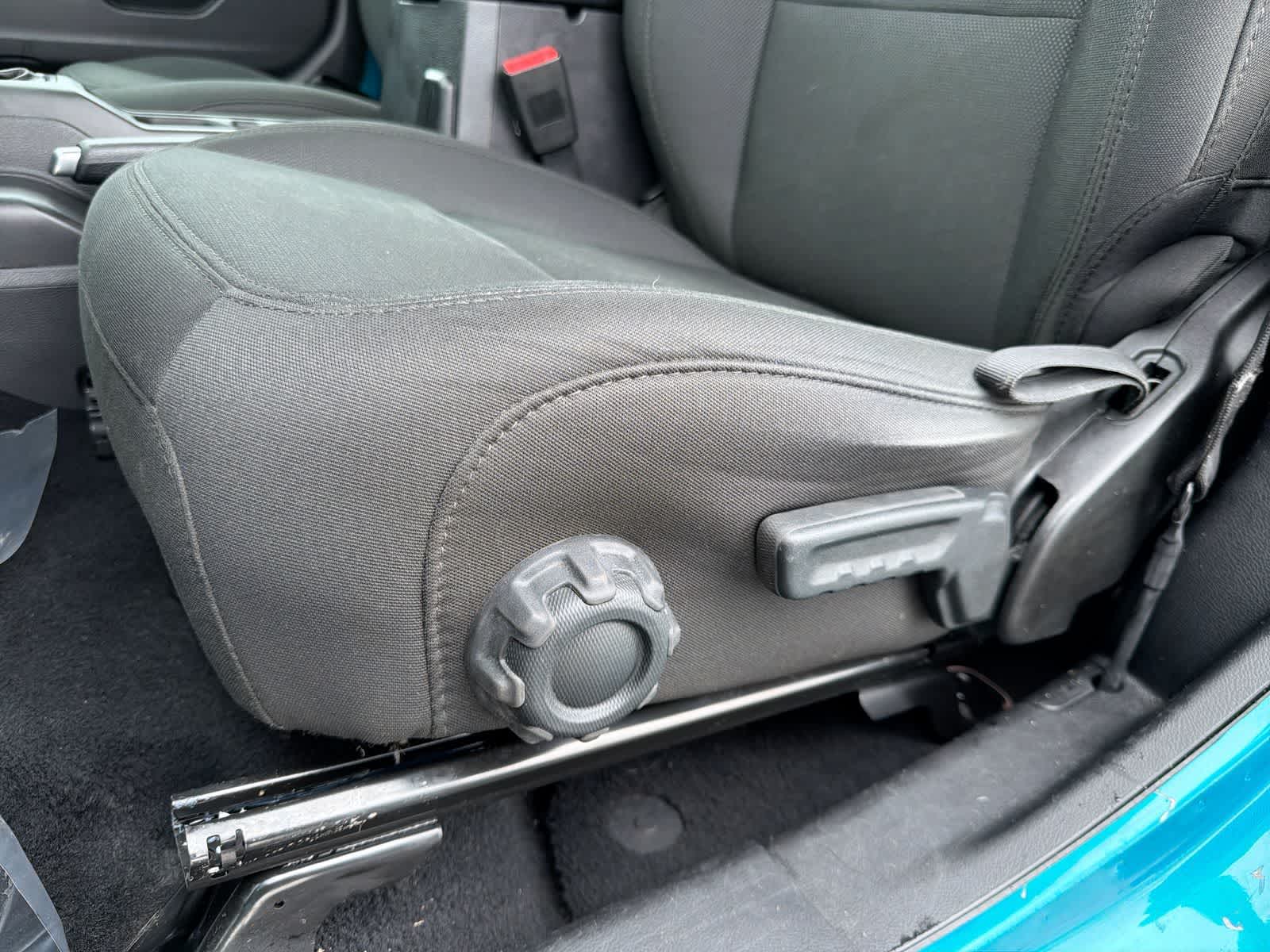Thumbnail: 2019 Jeep Wrangler - 18