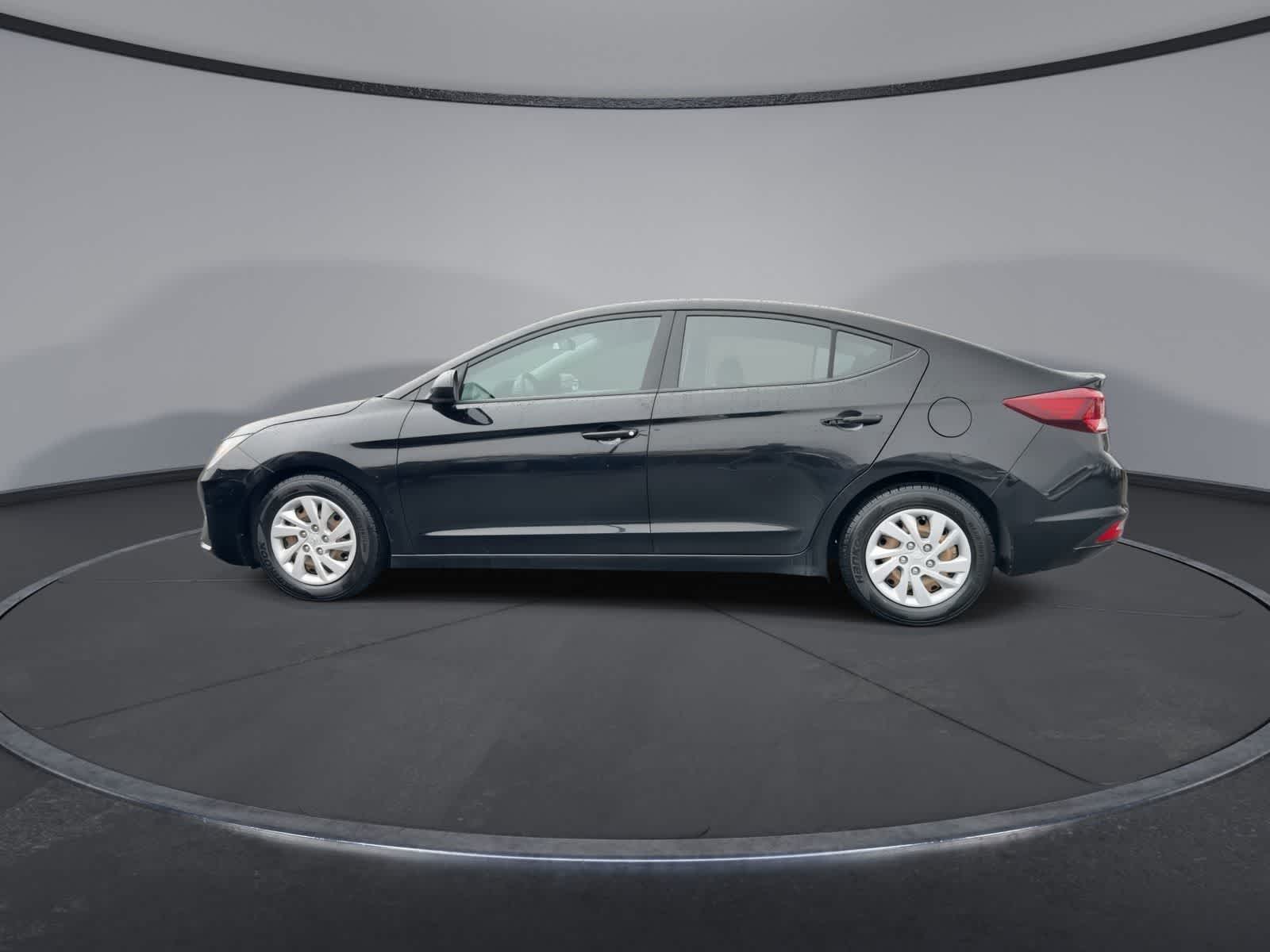 Thumbnail: 2019 Hyundai Elantra - 5