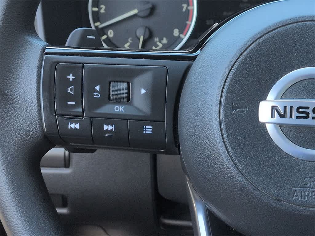 Thumbnail: 2021 Nissan Rogue - 24