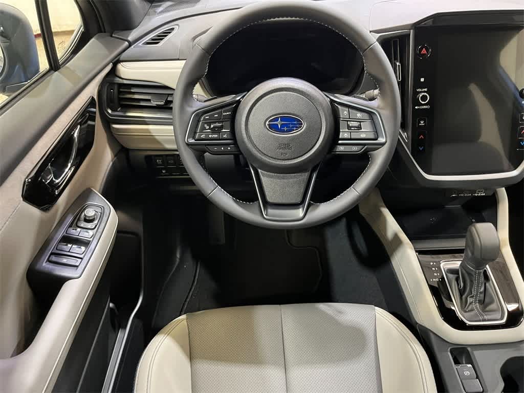 2025 Subaru Forester Limited 26