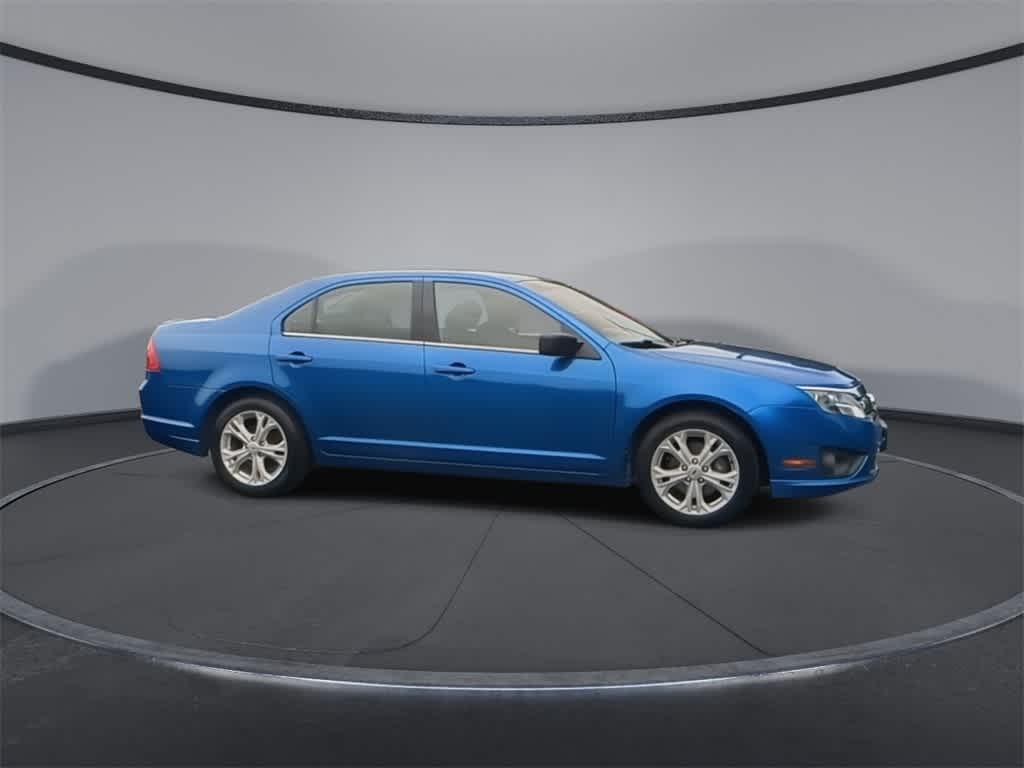 2012 Ford Fusion SE 9