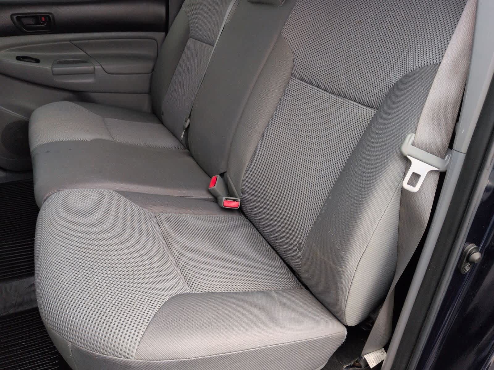 Thumbnail: 2012 Toyota Tacoma - 20