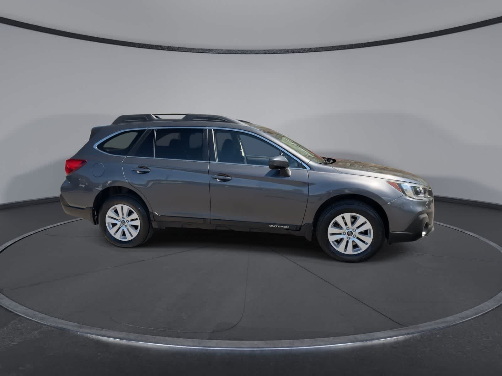 Thumbnail: 2018 Subaru Outback - 9