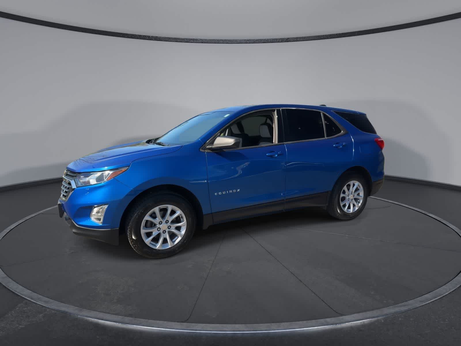 Thumbnail: 2019 Chevrolet Equinox - 4