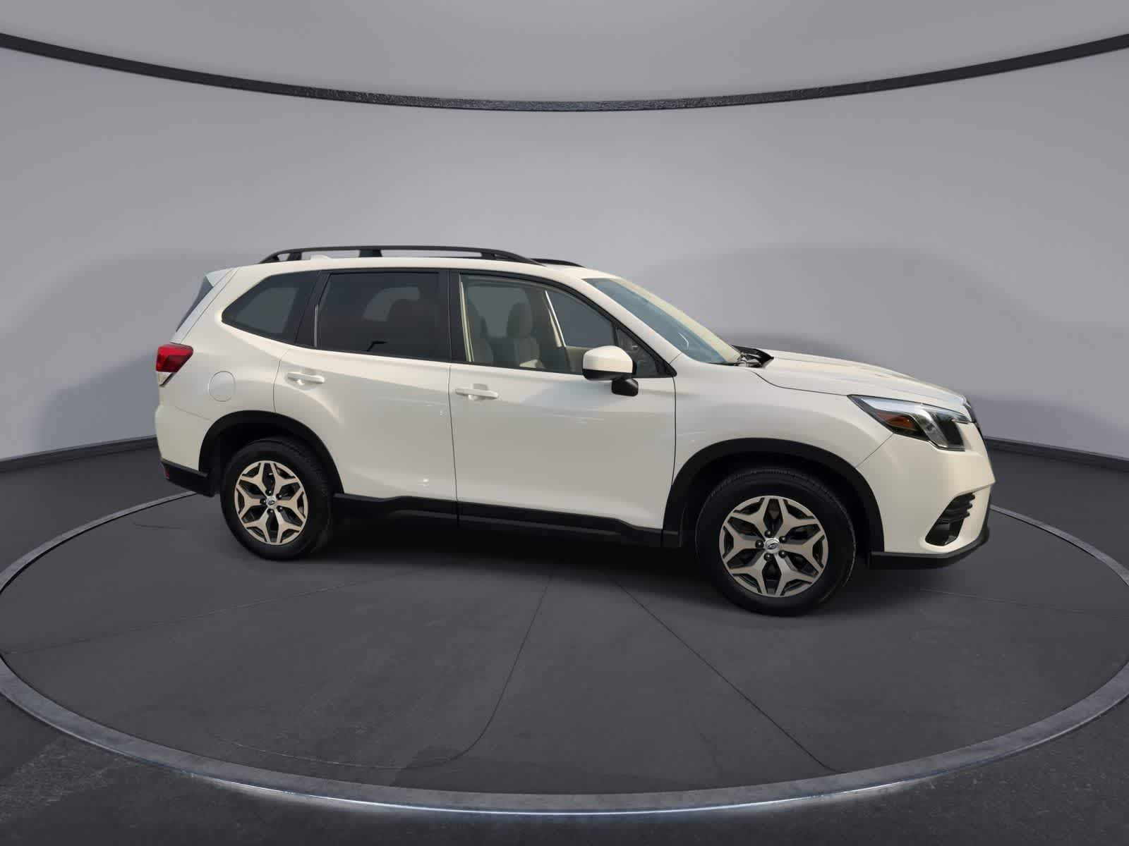 Thumbnail: 2023 Subaru Forester - 9