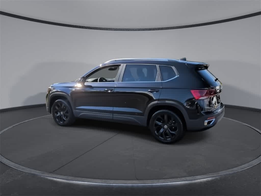 Thumbnail: 2023 Volkswagen Taos - 6