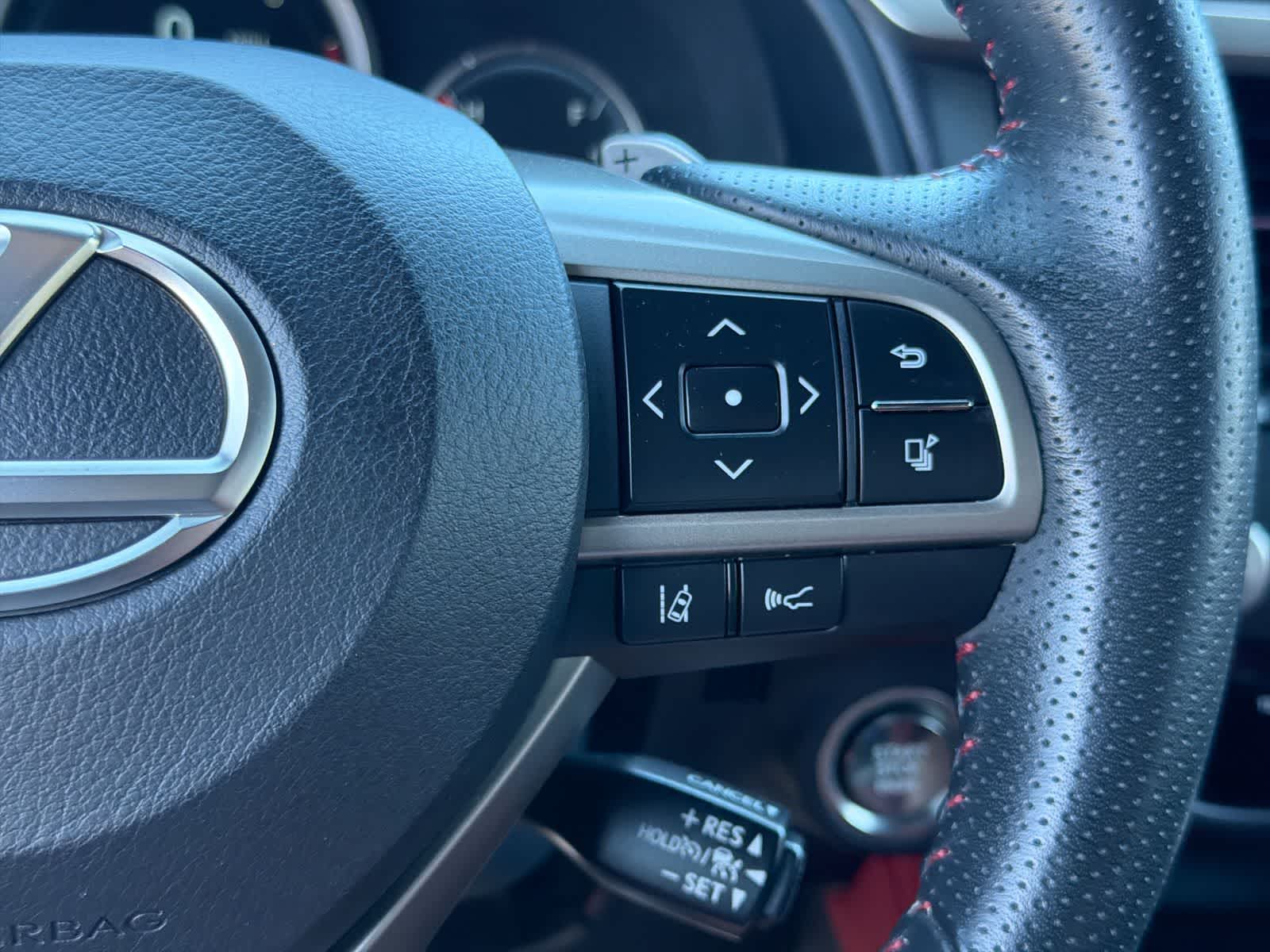 Thumbnail: 2022 Lexus RX - 25