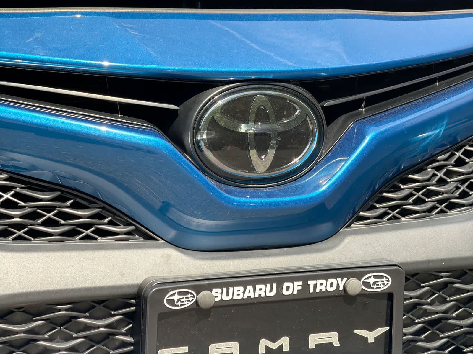 Thumbnail: 2020 Toyota Camry - 12