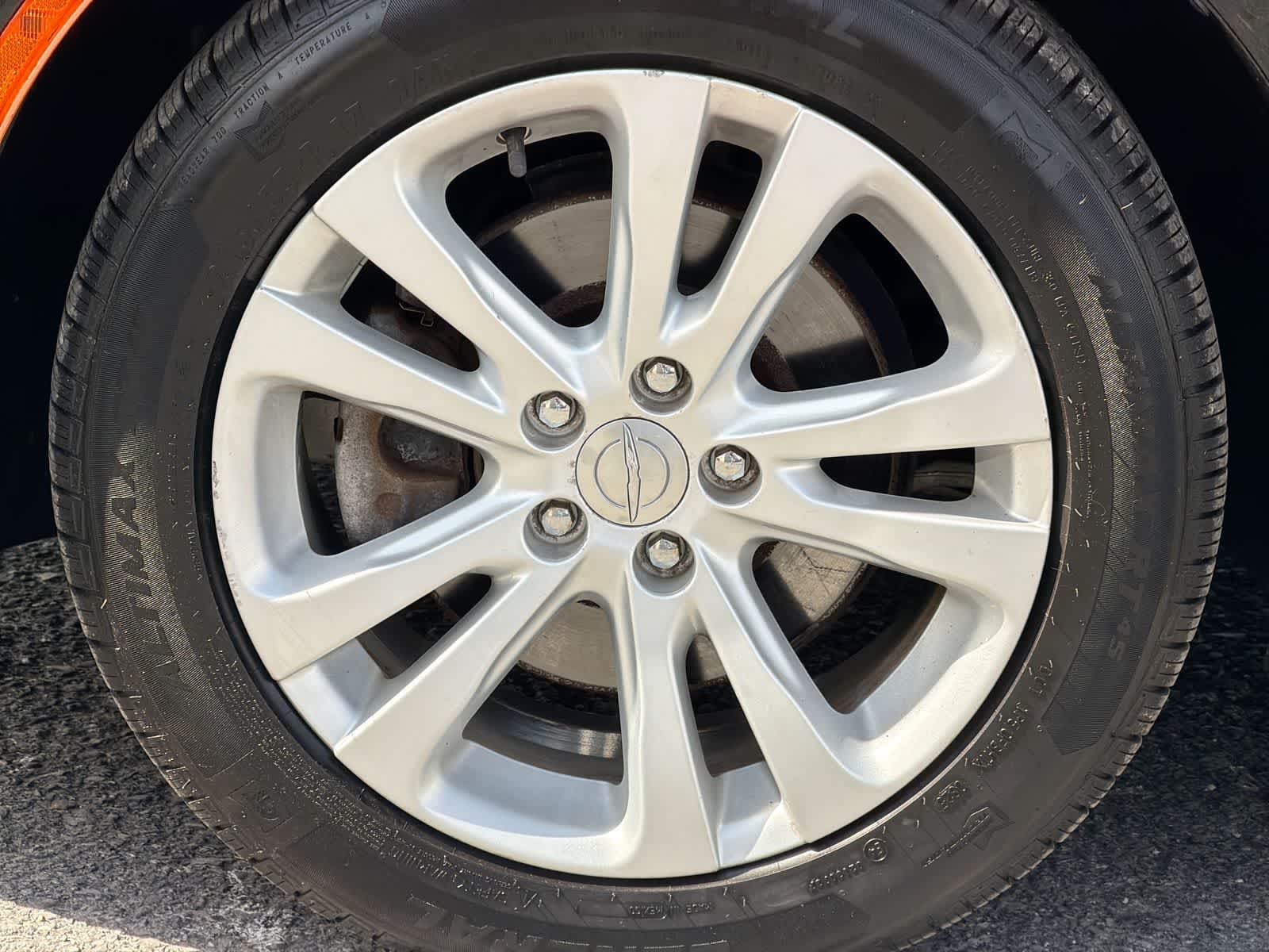 Thumbnail: 2016 Chrysler 200 - 14