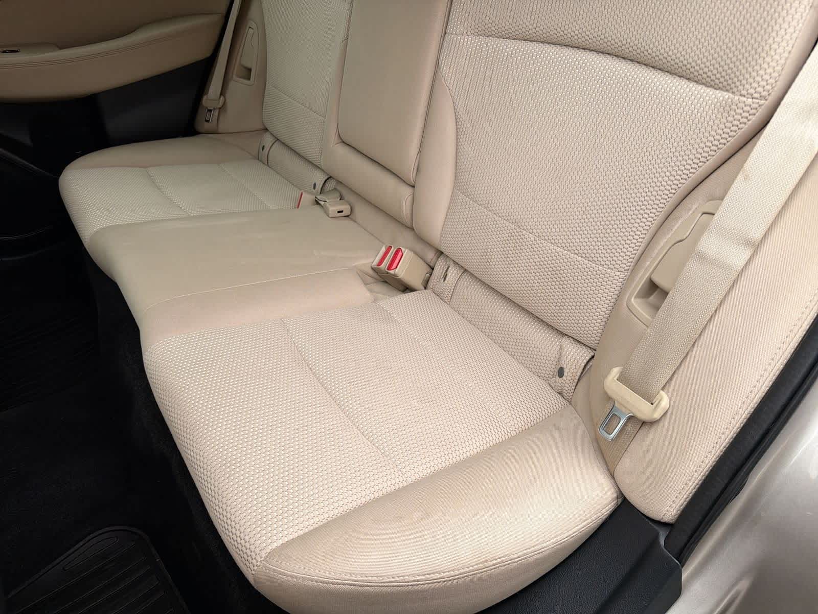 Thumbnail: 2015 Subaru Outback - 21