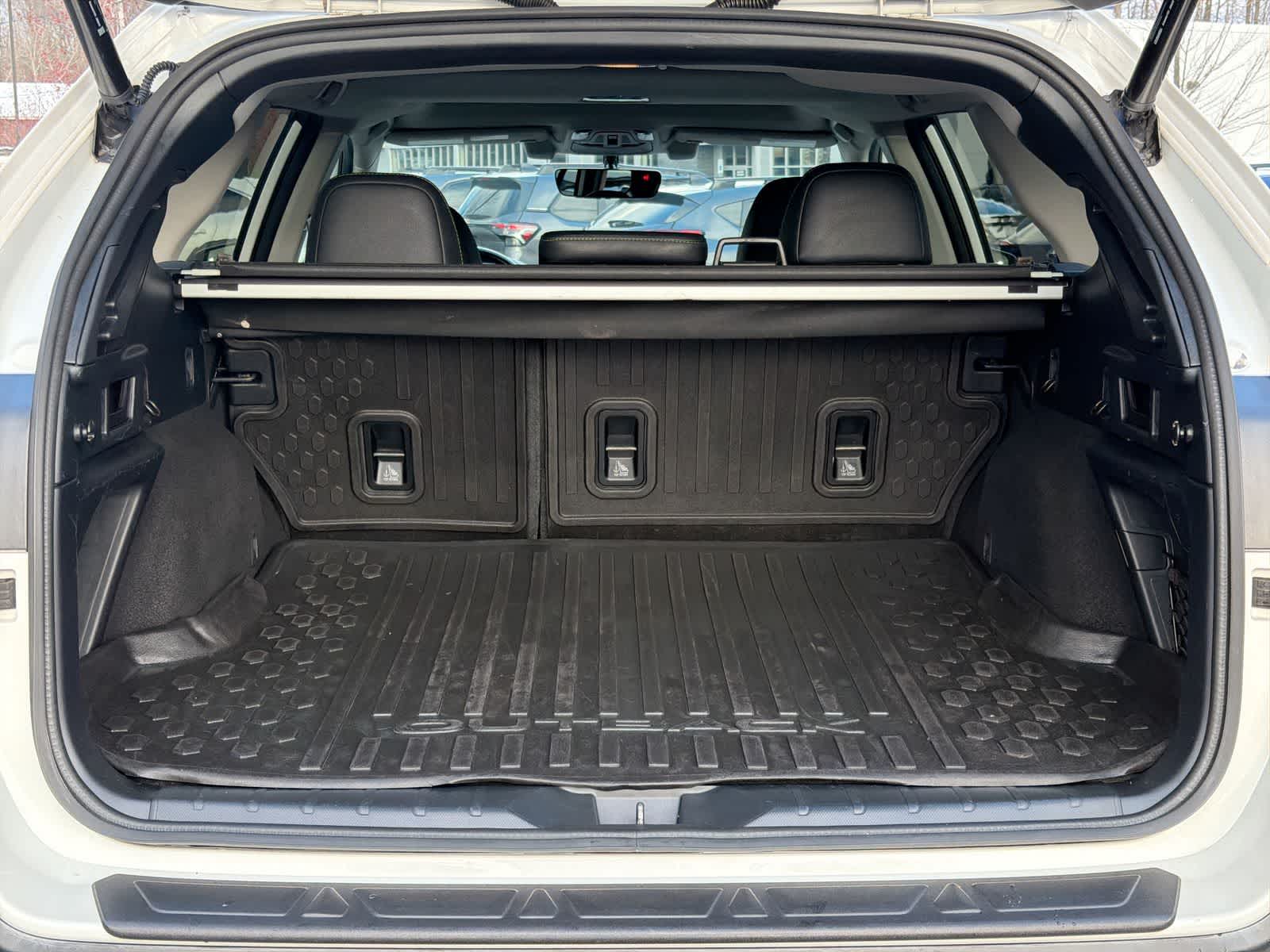 Thumbnail: 2021 Subaru Outback - 36