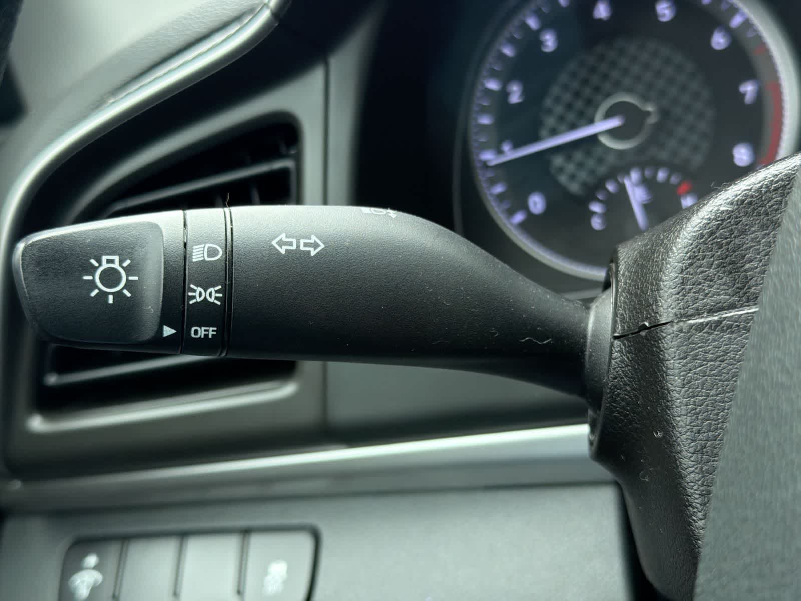 Thumbnail: 2019 Hyundai Elantra - 27