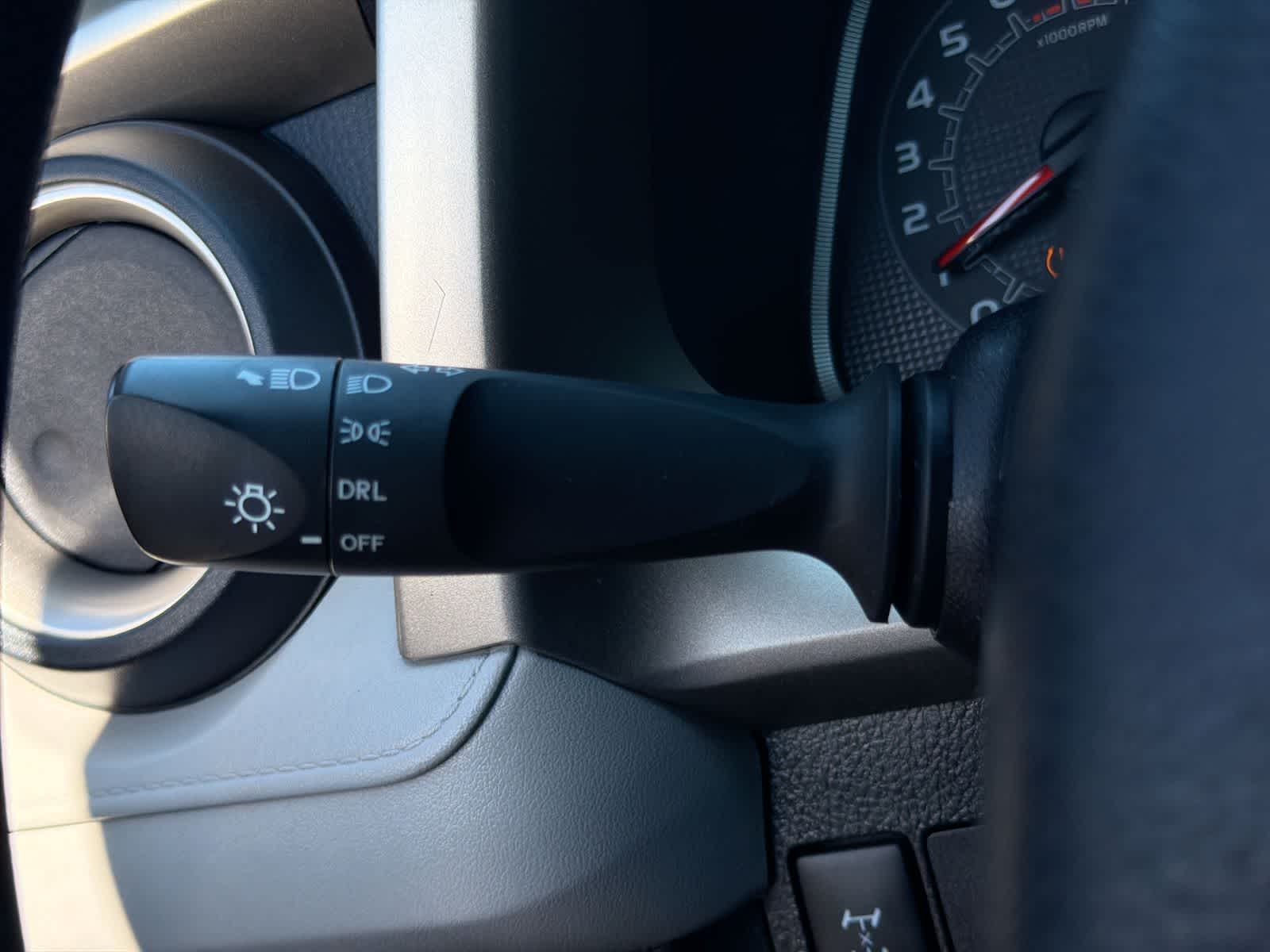 Thumbnail: 2015 Toyota RAV4 - 27