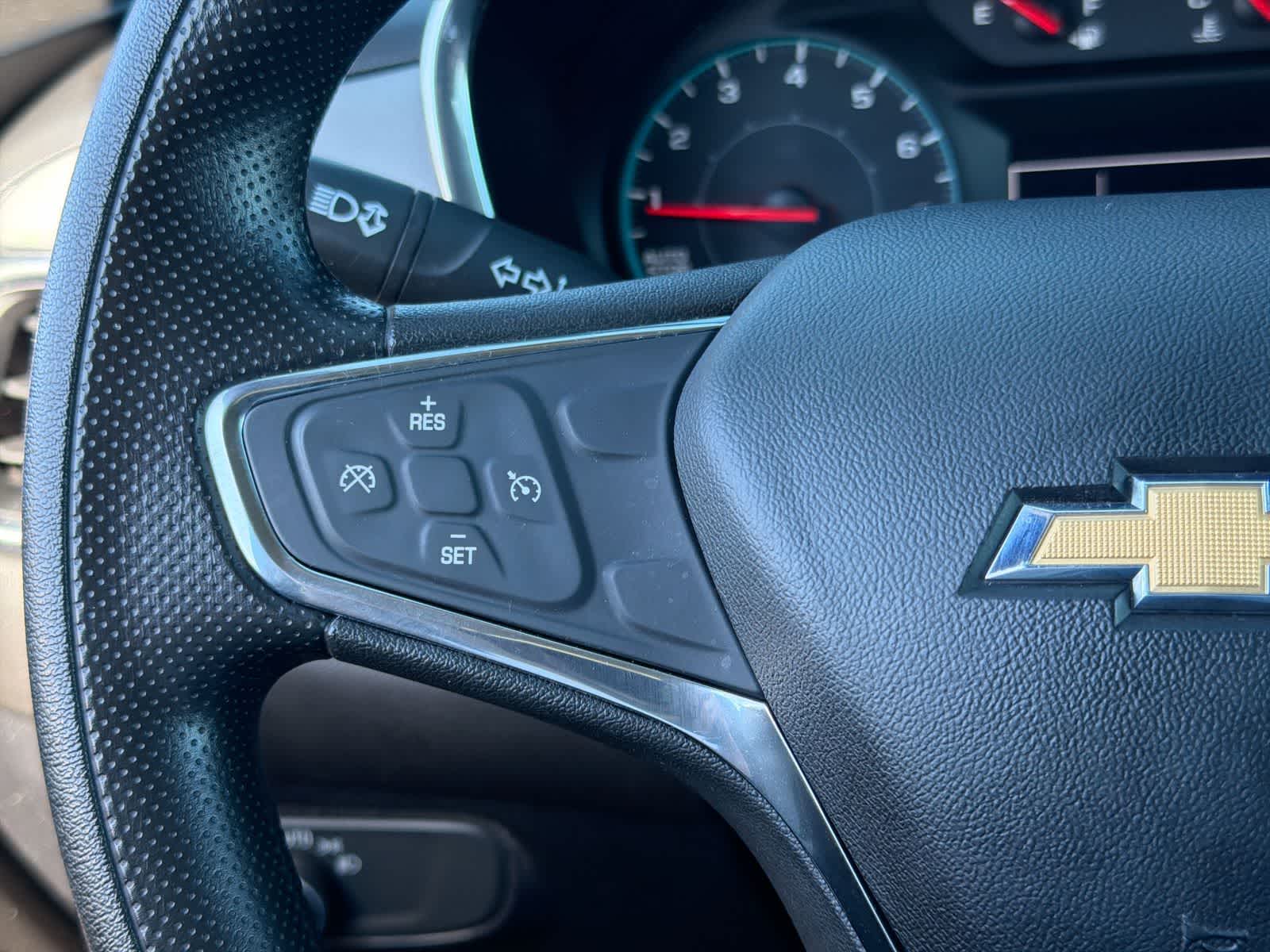 Thumbnail: 2019 Chevrolet Equinox - 24