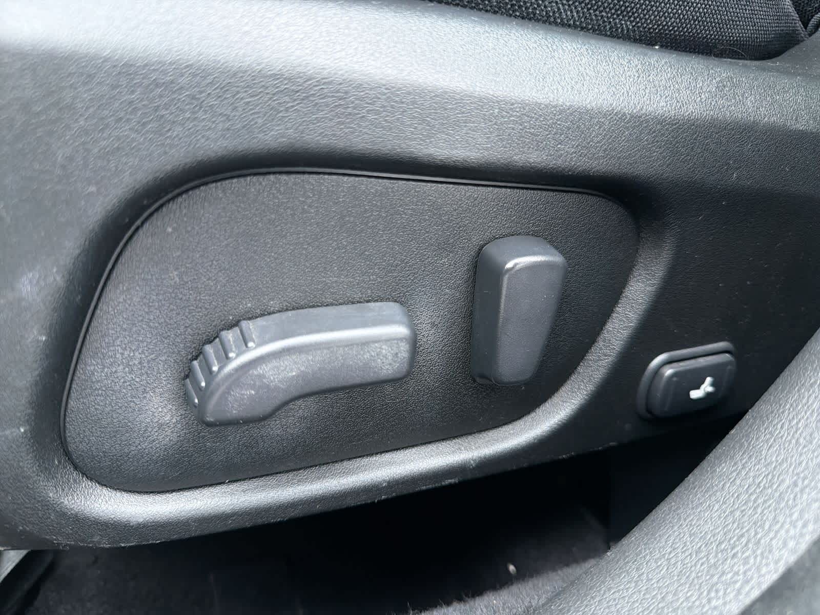 Thumbnail: 2015 Subaru Forester - 18