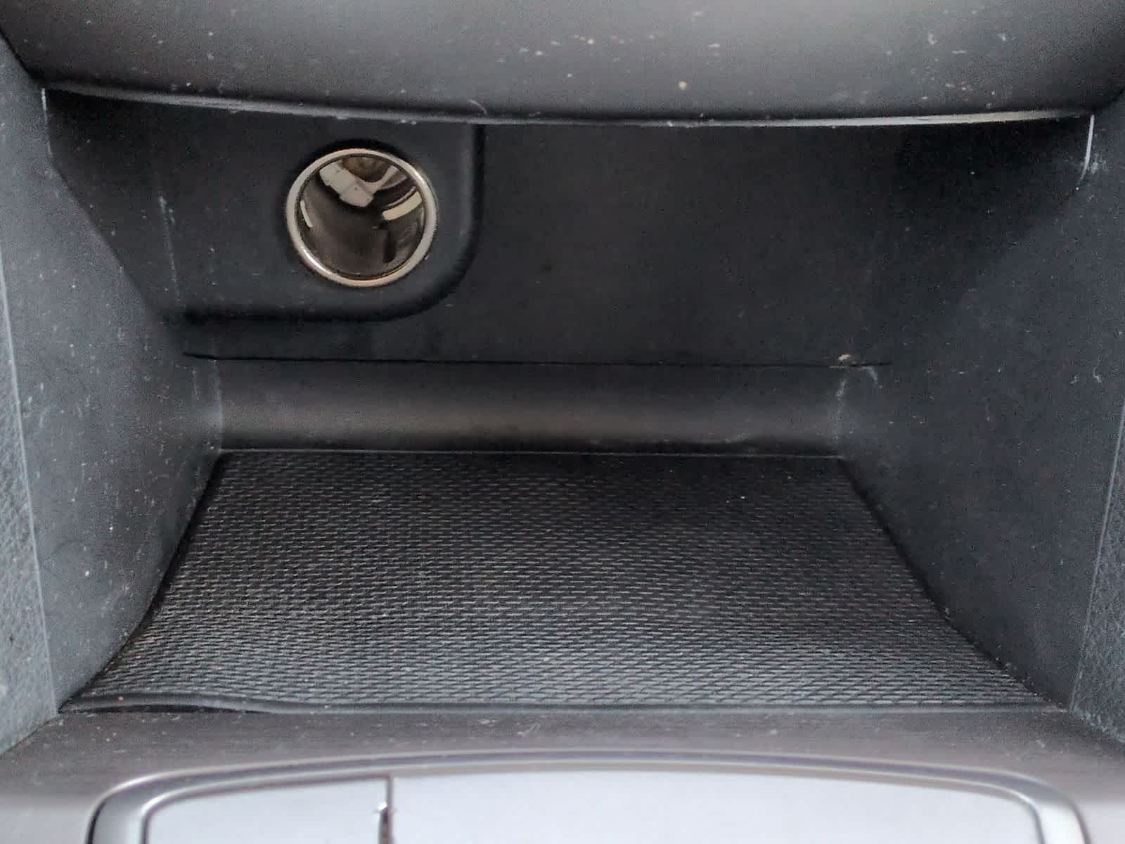 Thumbnail: 2012 Subaru Outback - 33