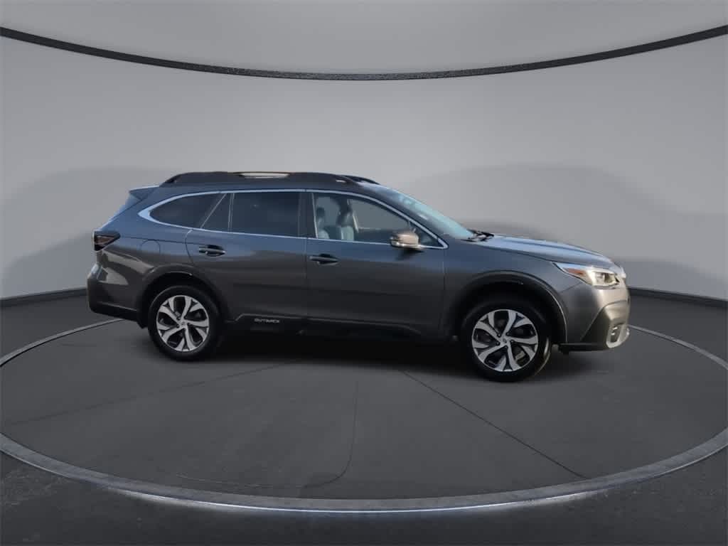 Thumbnail: 2022 Subaru Outback - 9