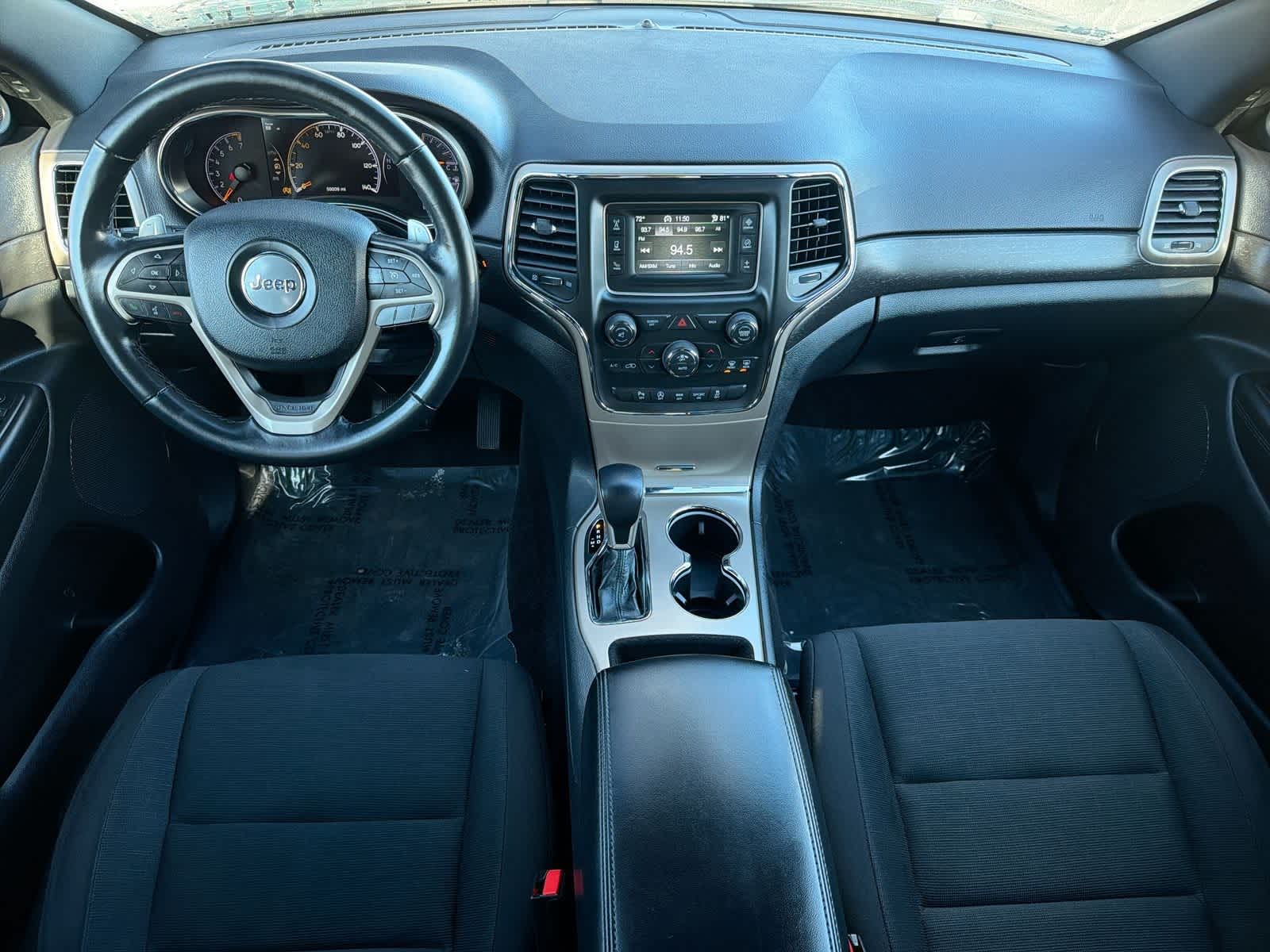 Thumbnail: 2017 Jeep Grand Cherokee - 16