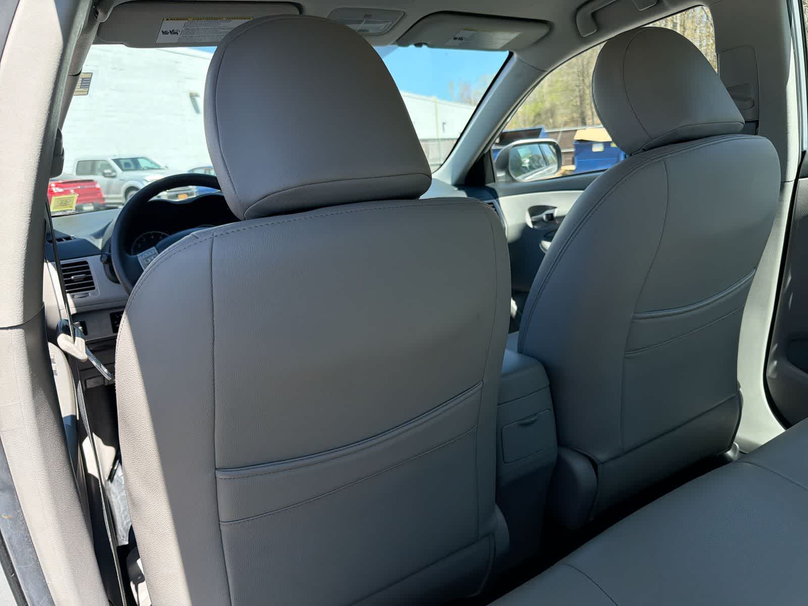 Thumbnail: 2013 Toyota Corolla - 19