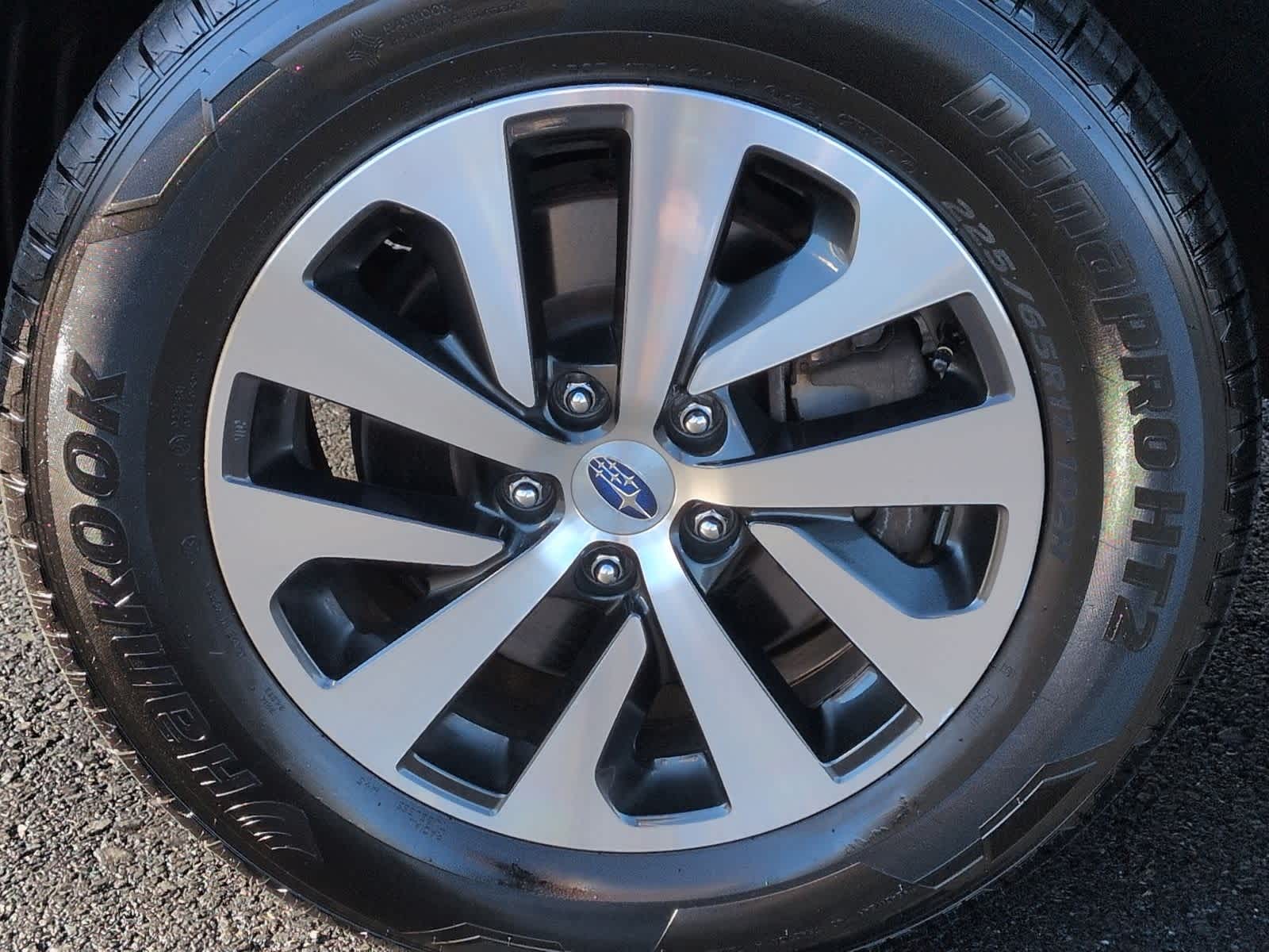 Thumbnail: 2022 Subaru Outback - 14