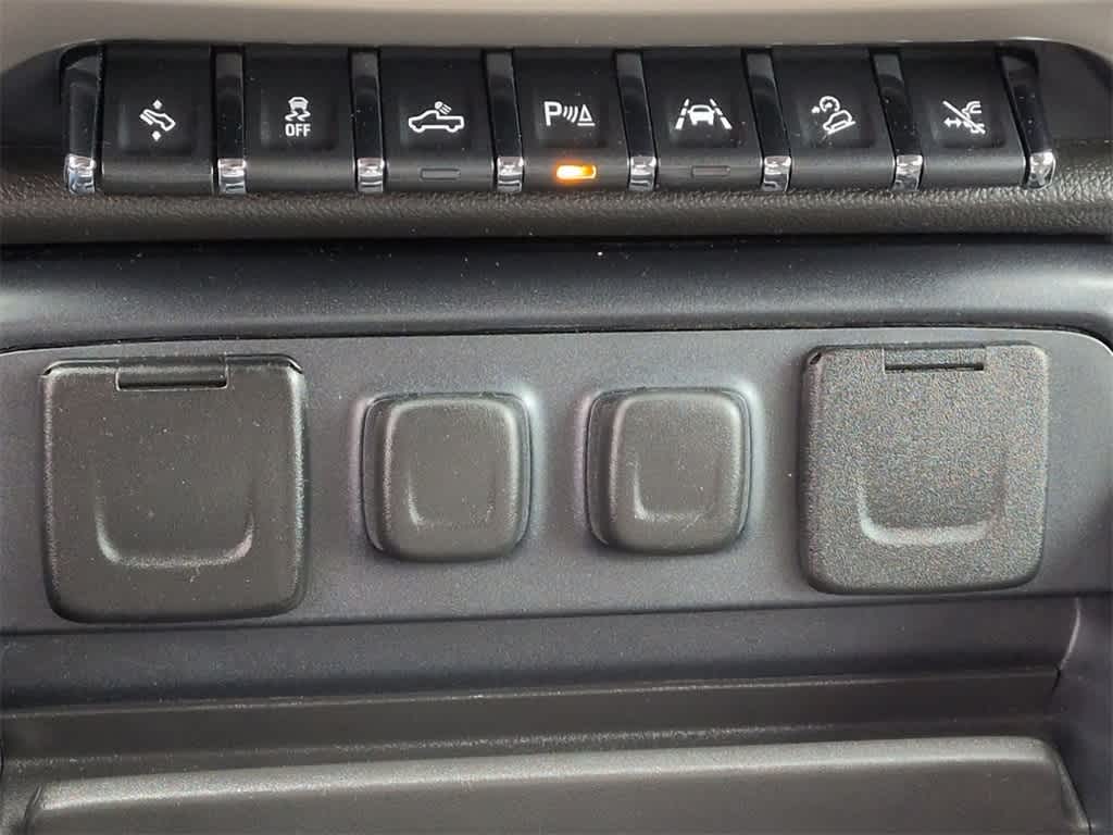 Thumbnail: 2016 GMC Sierra 1500 - 33