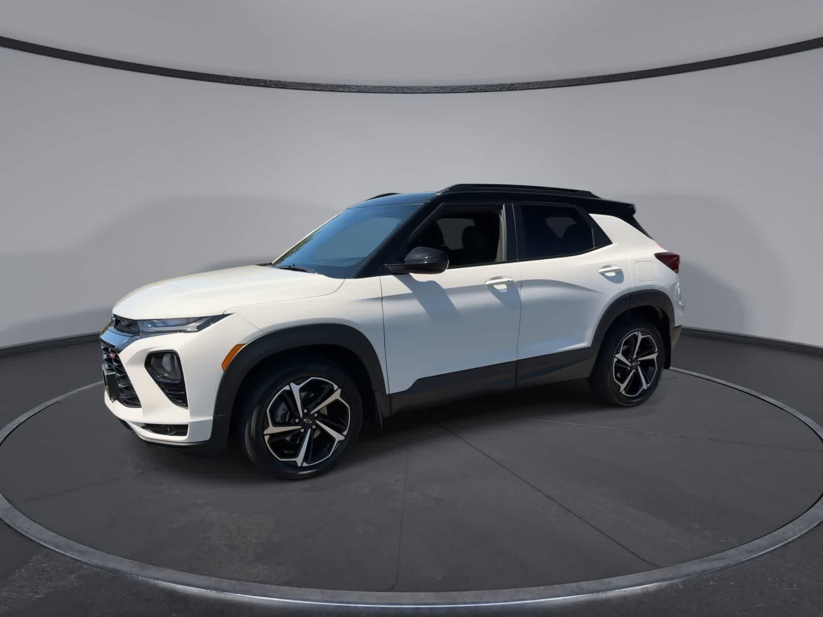 Thumbnail: 2023 Chevrolet TrailBlazer - 4