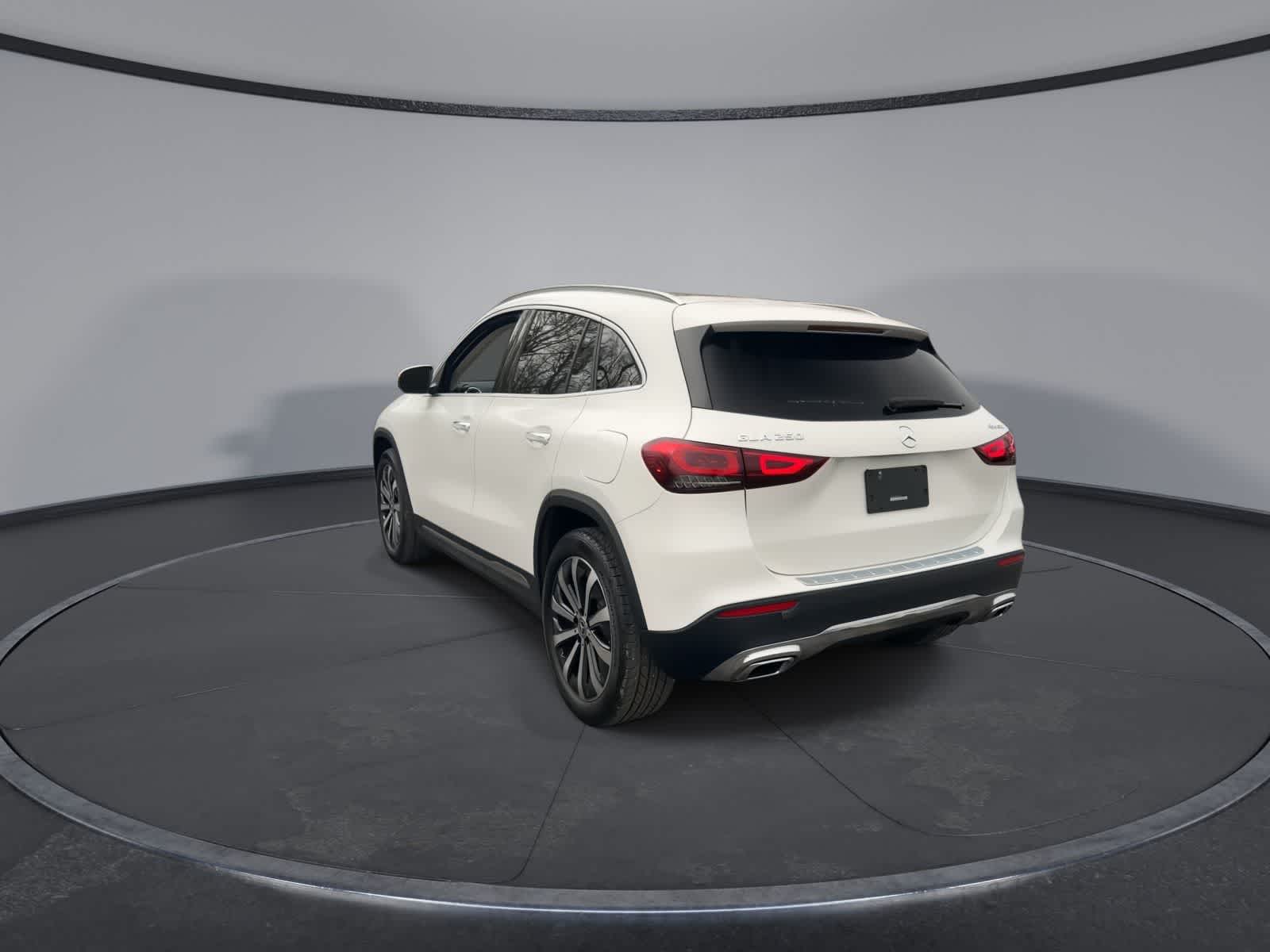 Thumbnail: 2021 Mercedes-Benz GLA - 6