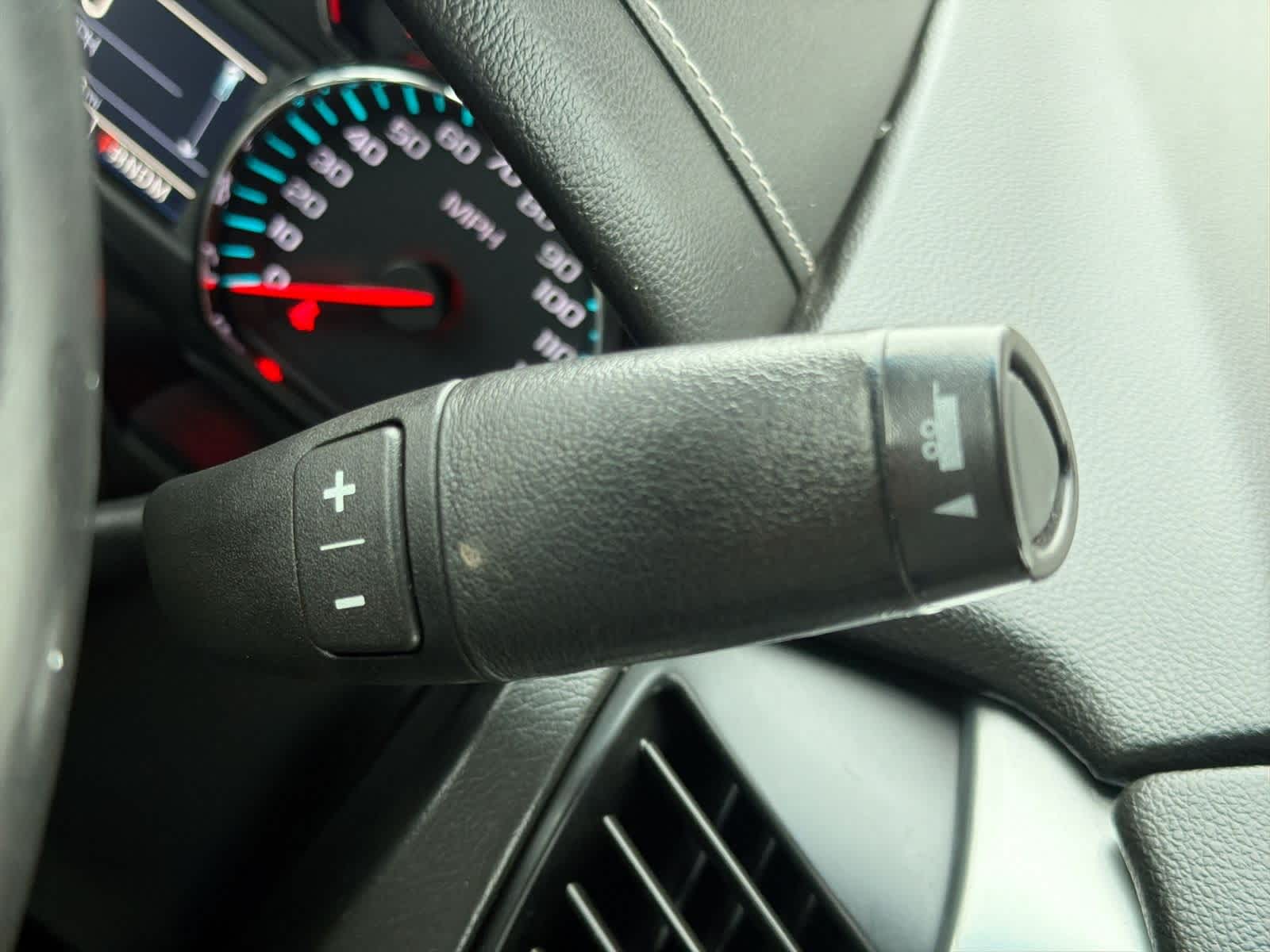 Thumbnail: 2015 Chevrolet Tahoe - 34