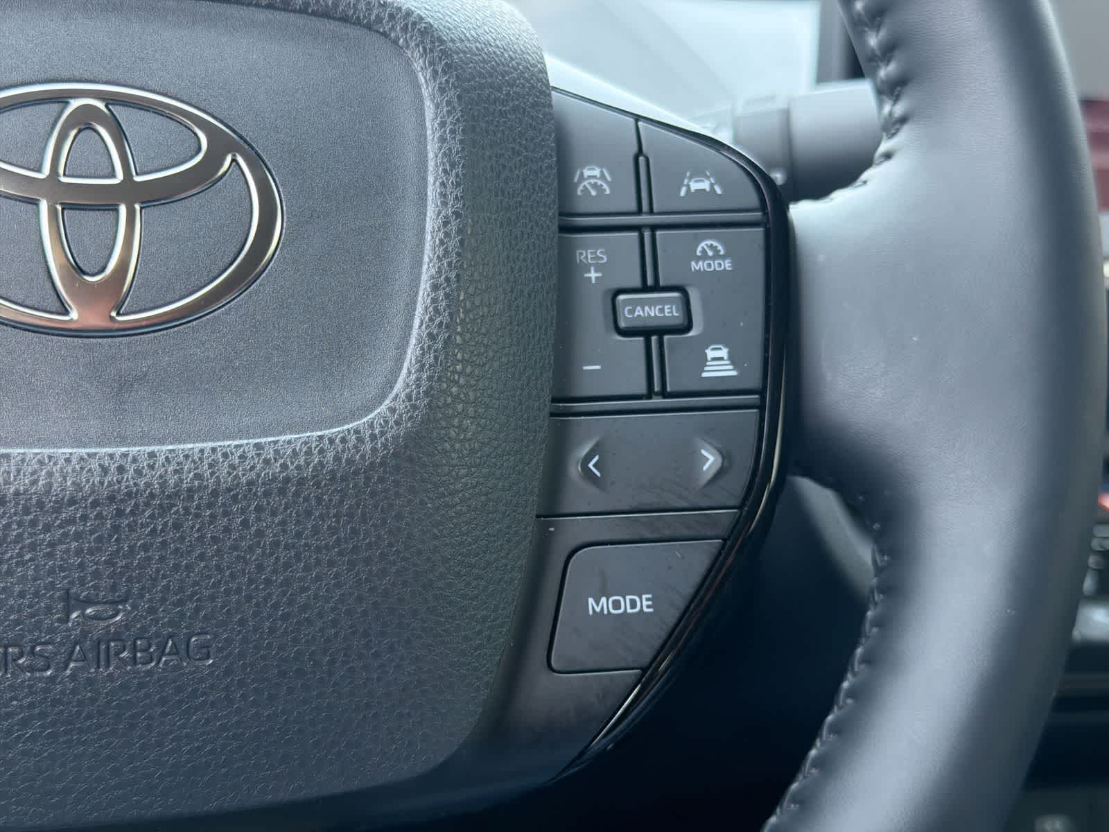 Thumbnail: 2025 Toyota Prius - 26