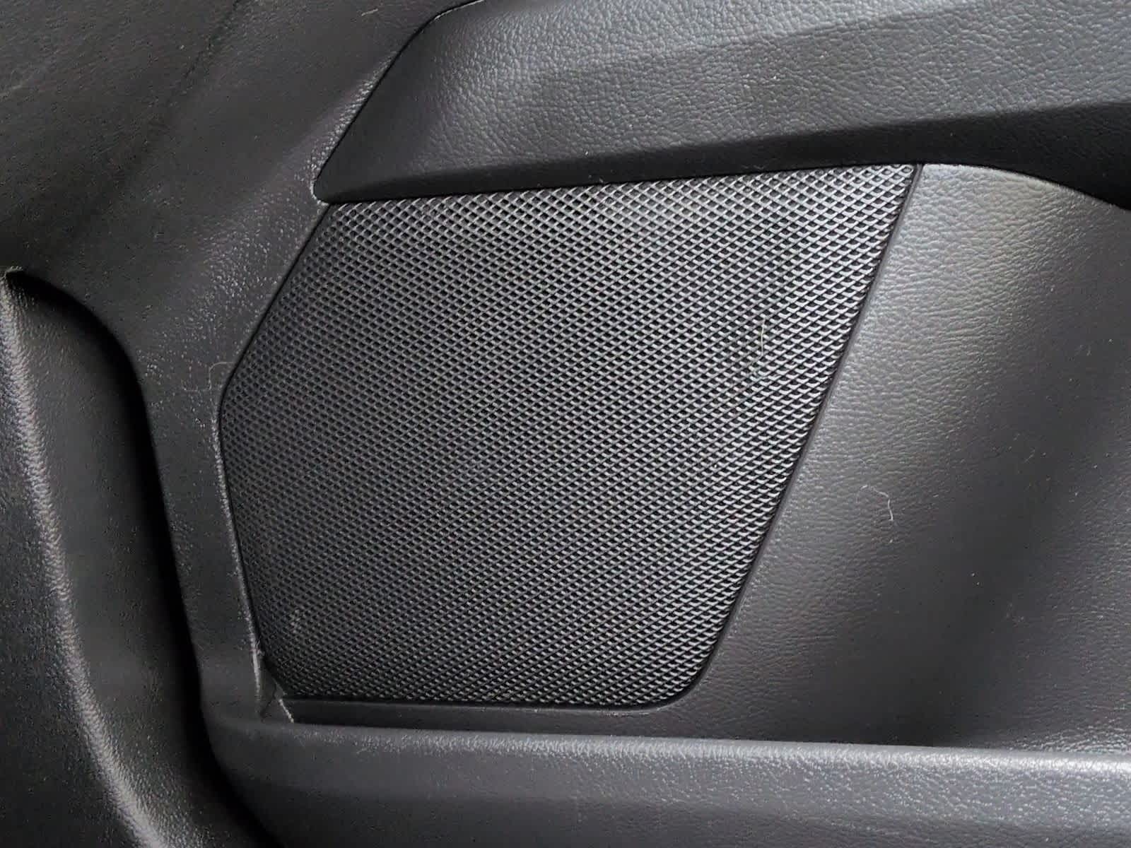 Thumbnail: 2015 Ford Fusion - 32