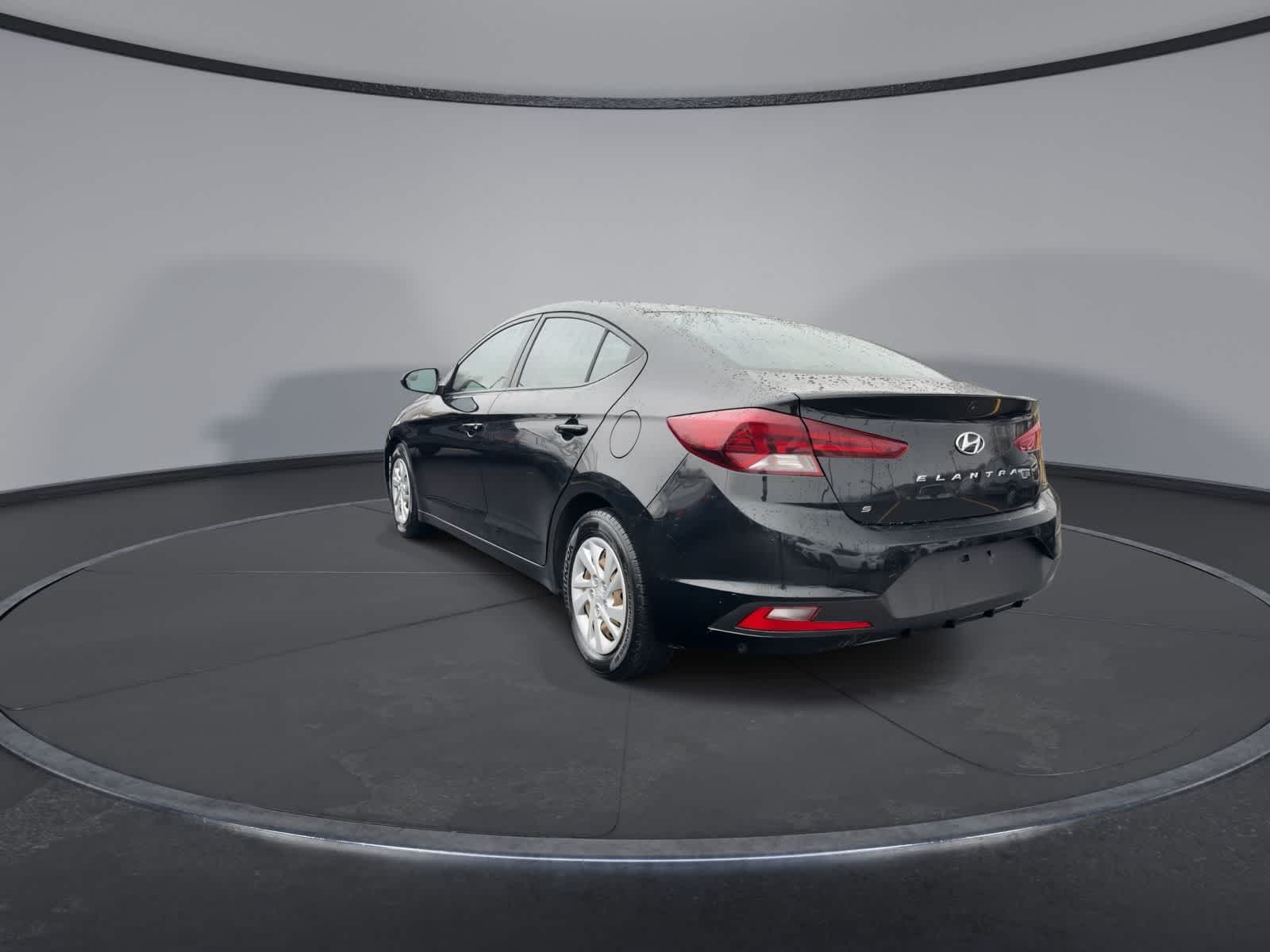 Thumbnail: 2019 Hyundai Elantra - 6