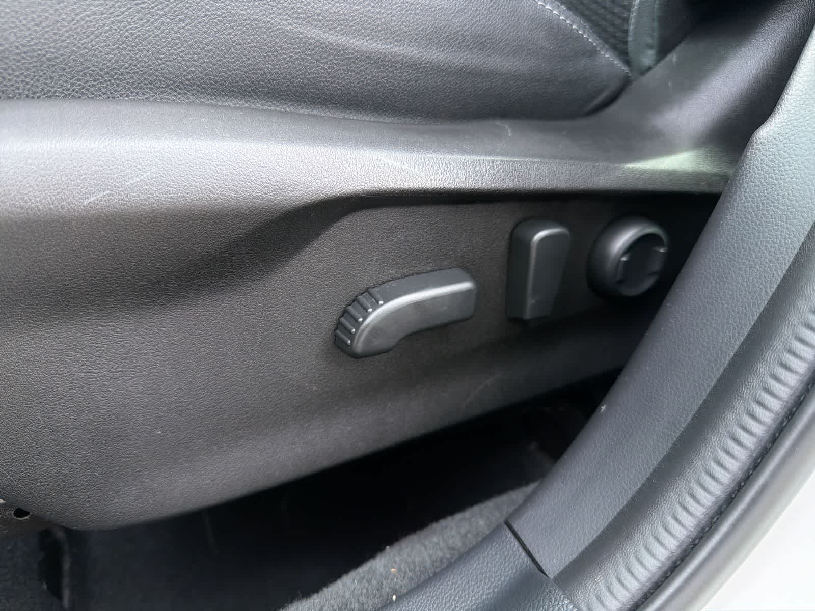 Thumbnail: 2020 Subaru Forester - 18