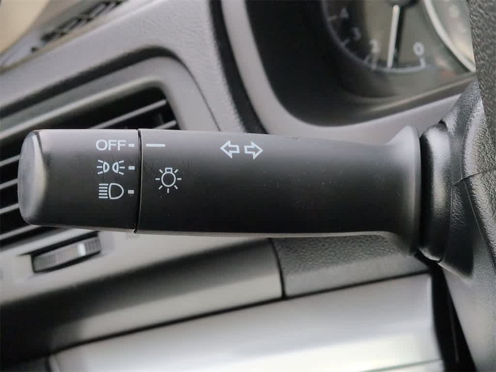 Thumbnail: 2015 Honda CR-V - 27