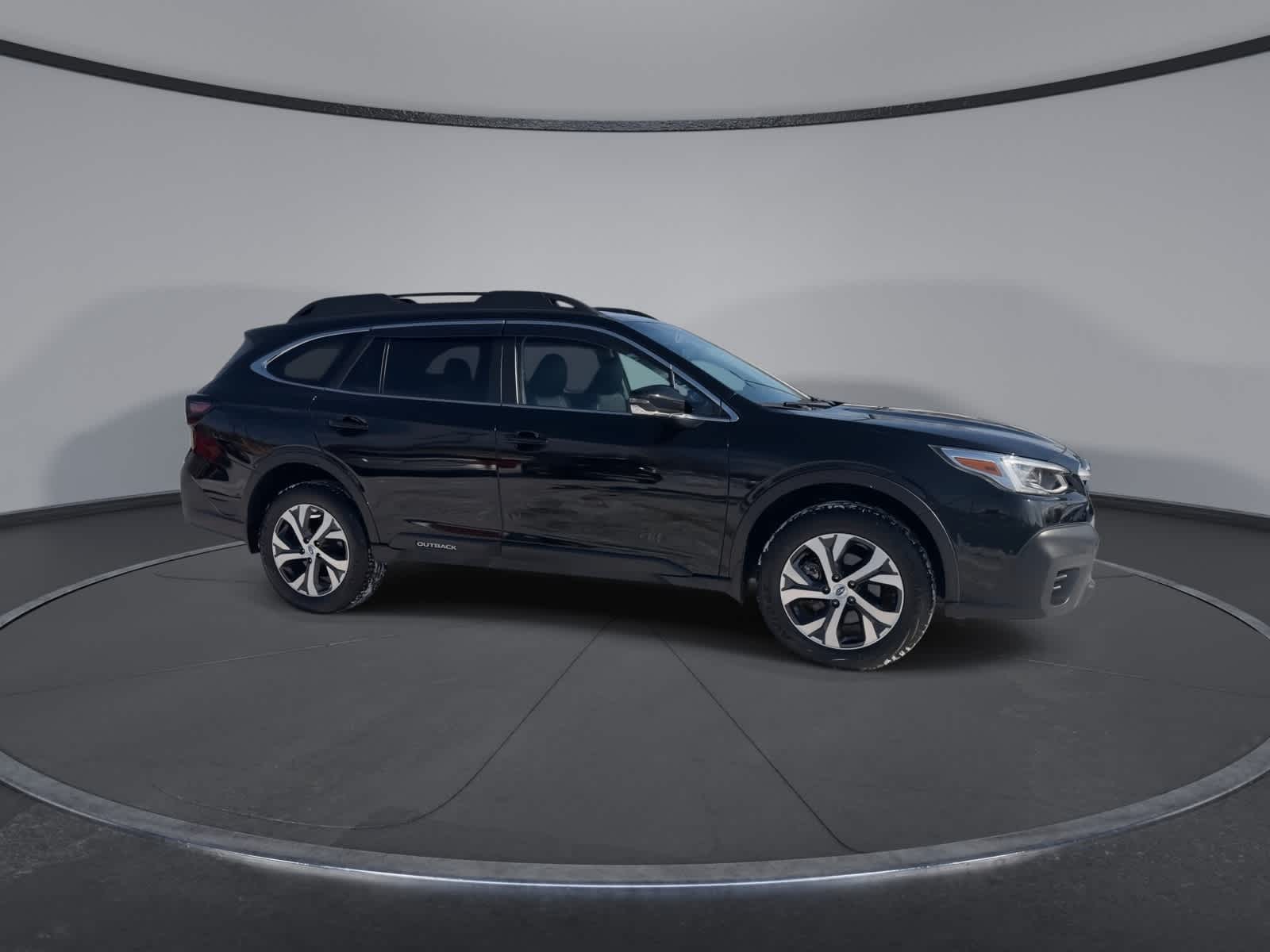 Thumbnail: 2022 Subaru Outback - 9
