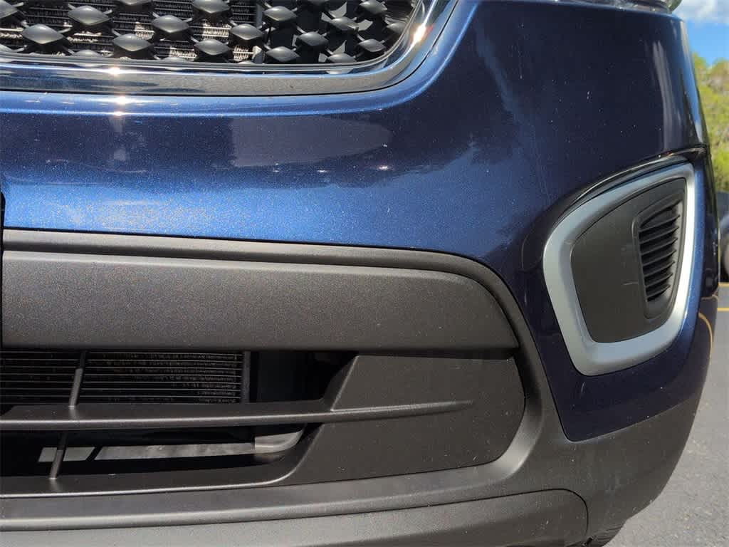 Thumbnail: 2016 Kia Sorento - 11