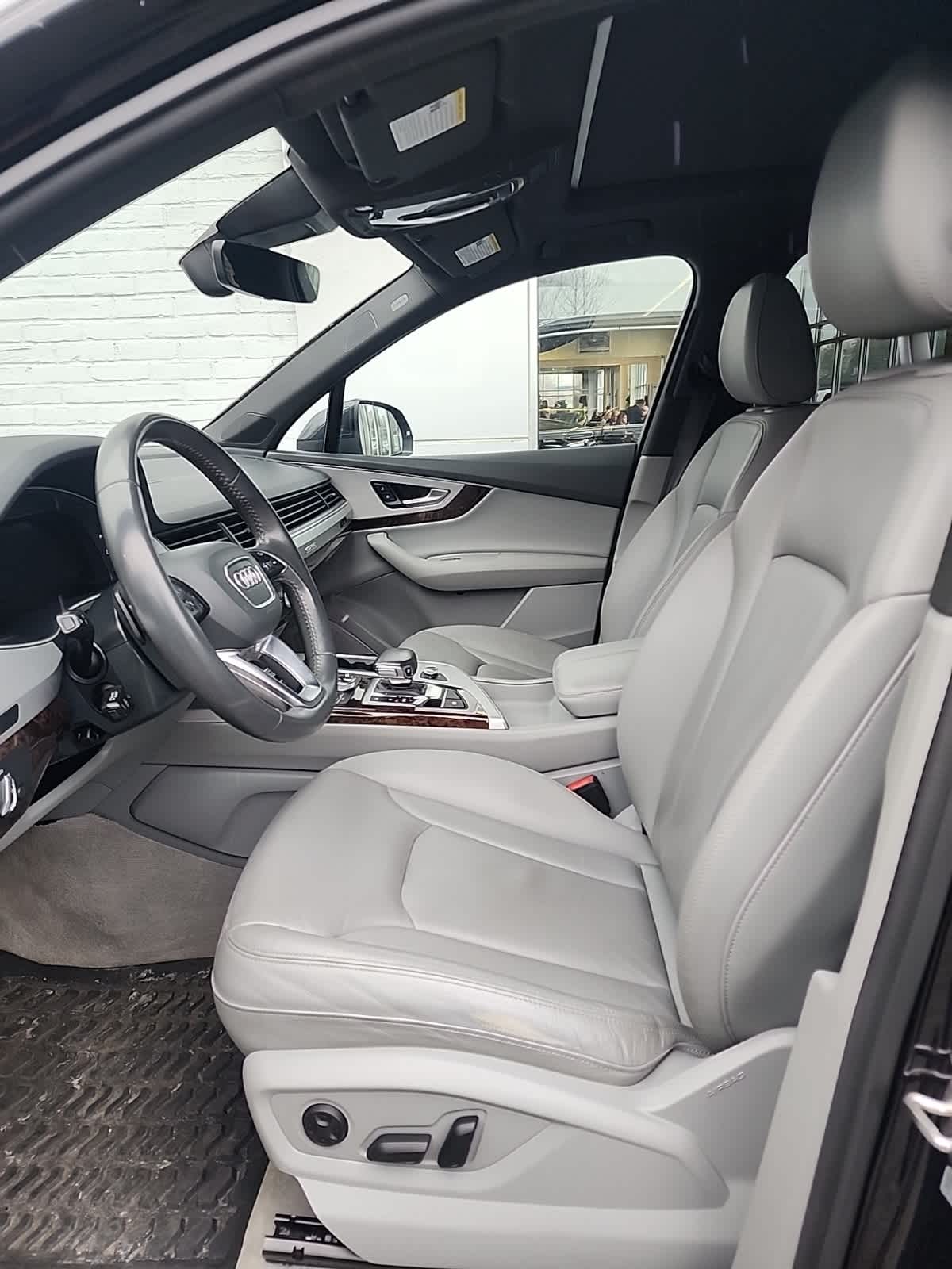 Thumbnail: 2019 Audi Q7 - 2