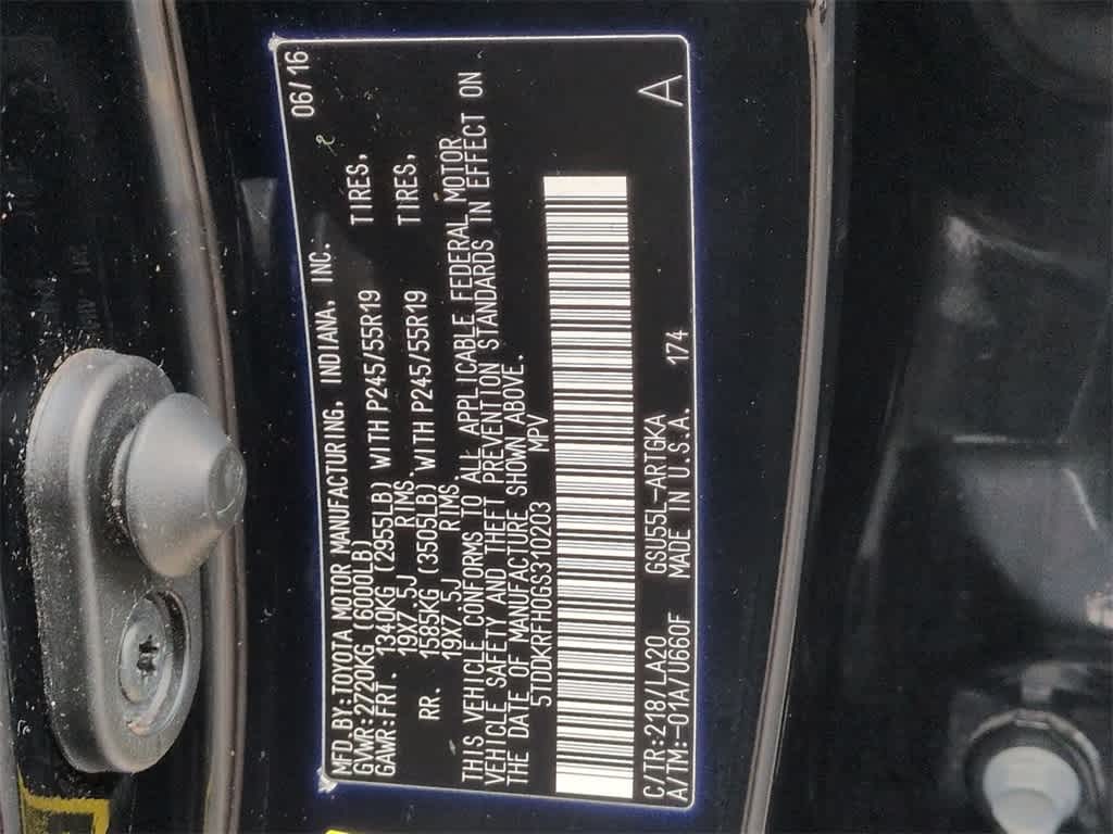 Thumbnail: 2016 Toyota Highlander - 38