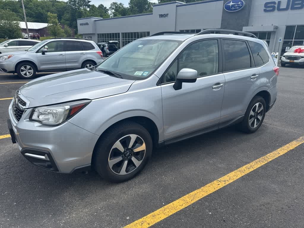 Thumbnail: 2017 Subaru Forester - 1