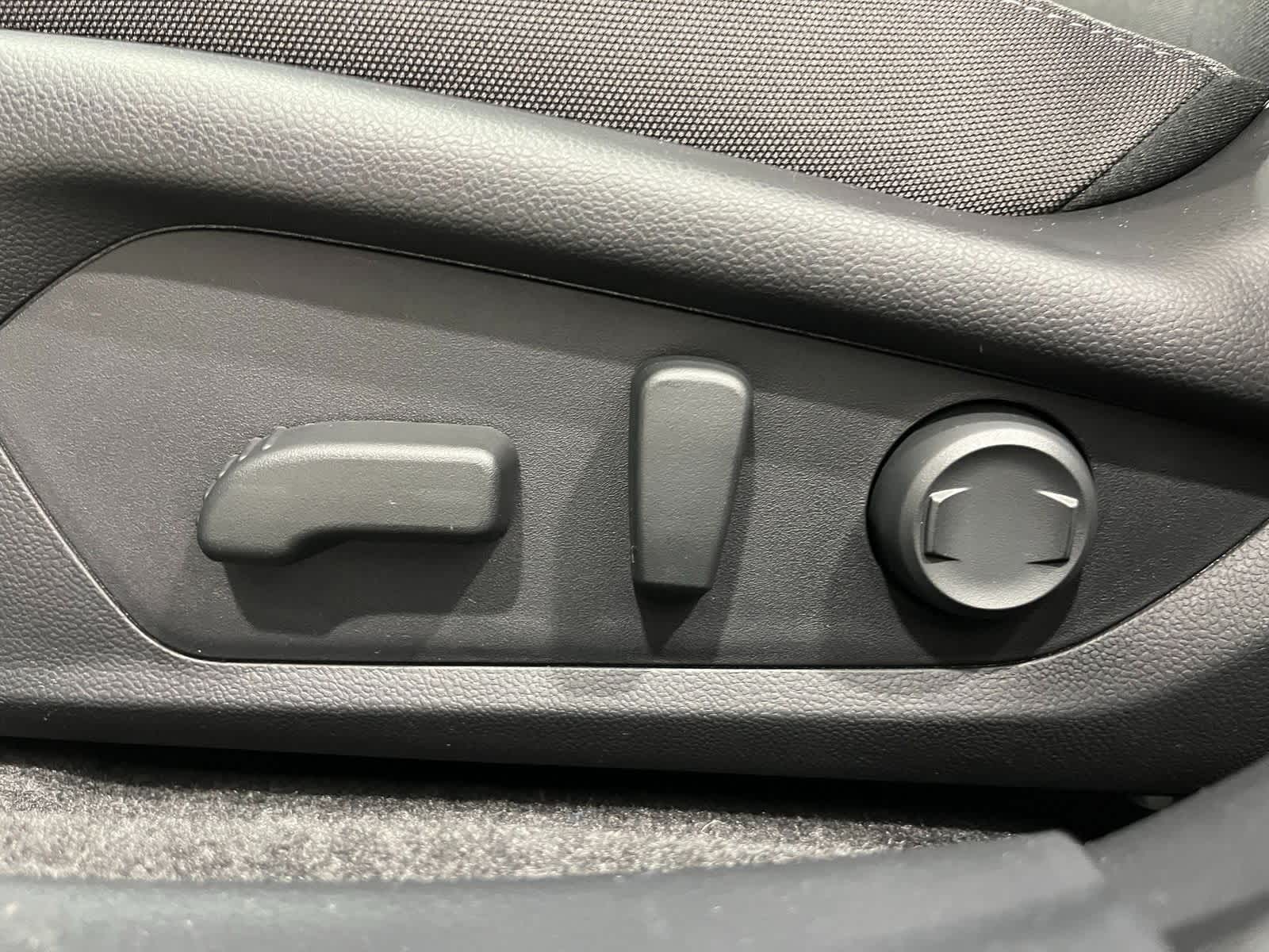 Thumbnail: 2026 Subaru Crosstrek - 13